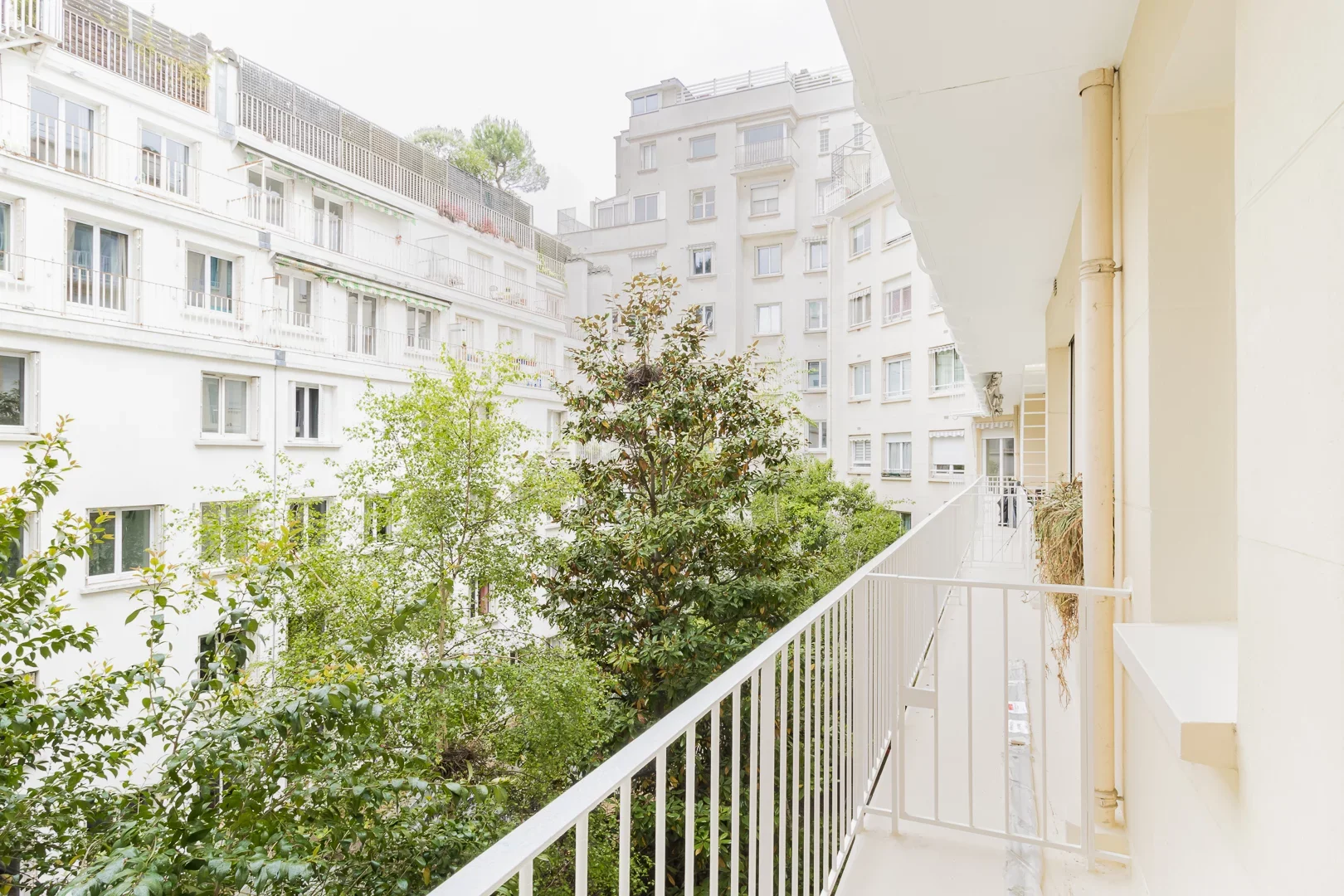 Paris 7e - BRETEUIL / RUE PÉRIGNON