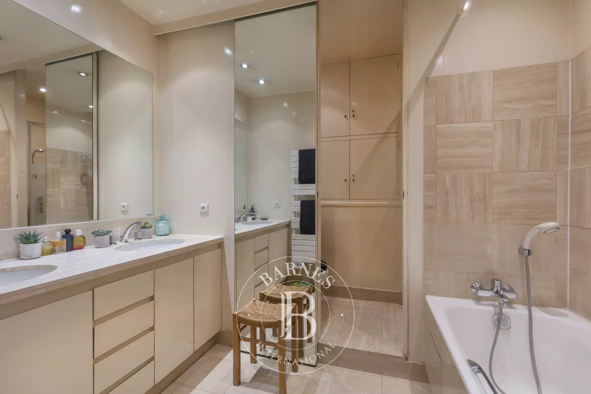 Daire Paris 17ème - picture 9