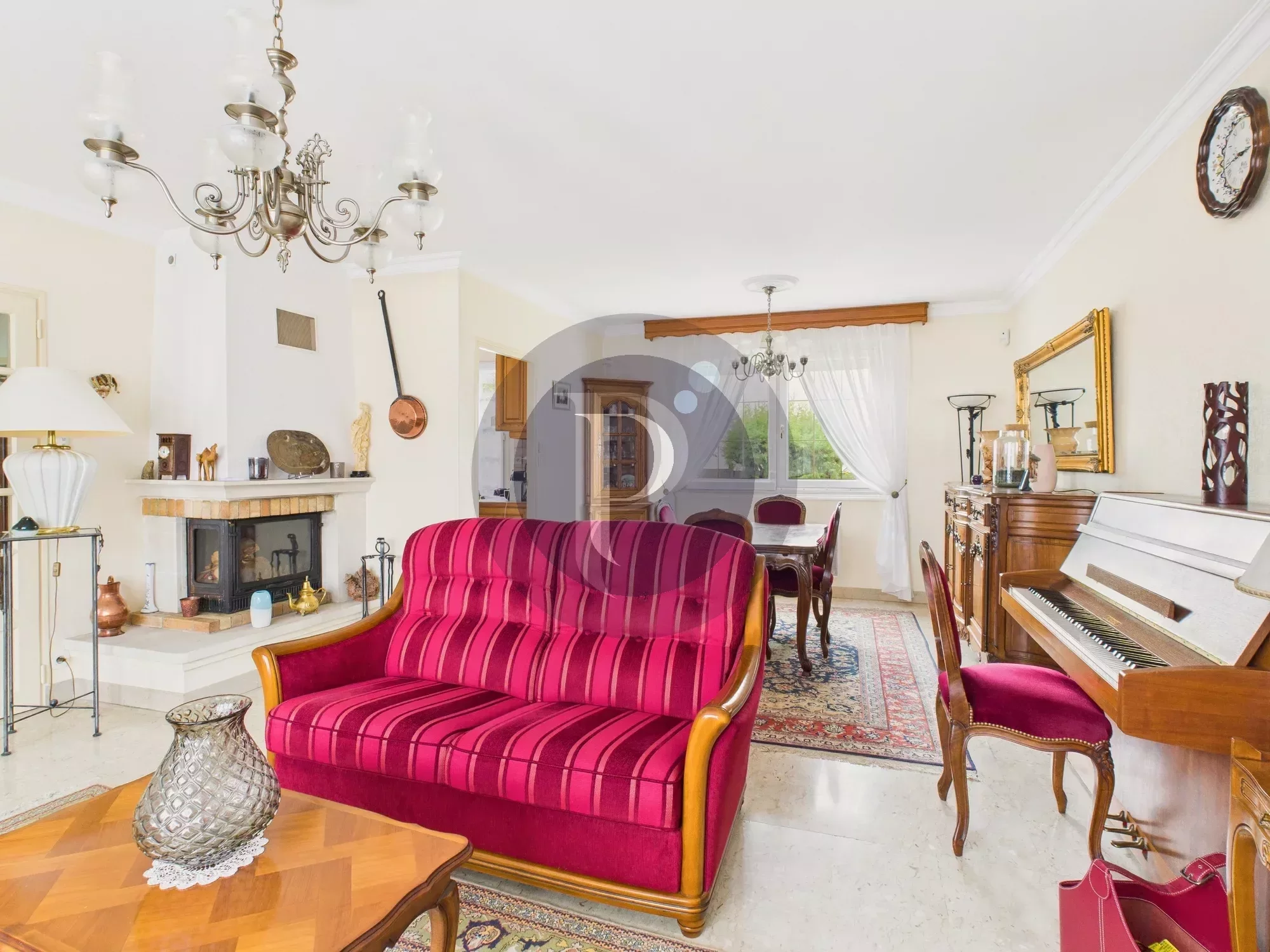 vente-maison-5-pieces-igny-86341077