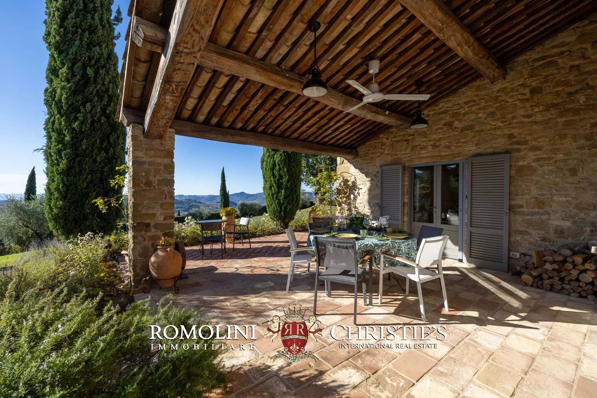 4 Bedroom Villa/Townhouse's Image 34