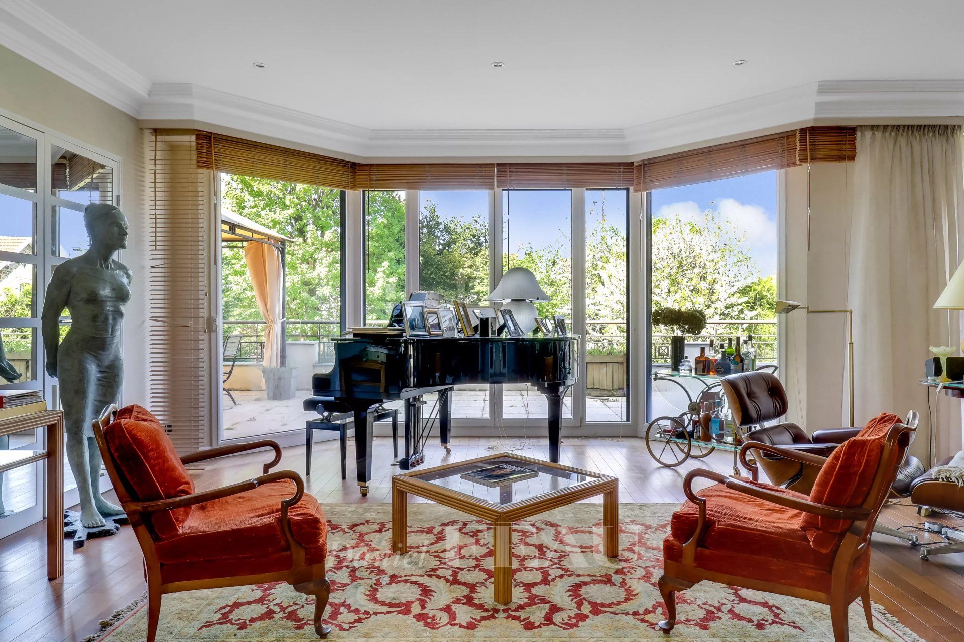 7 Bedroom Villa/Townhouse's Image 4