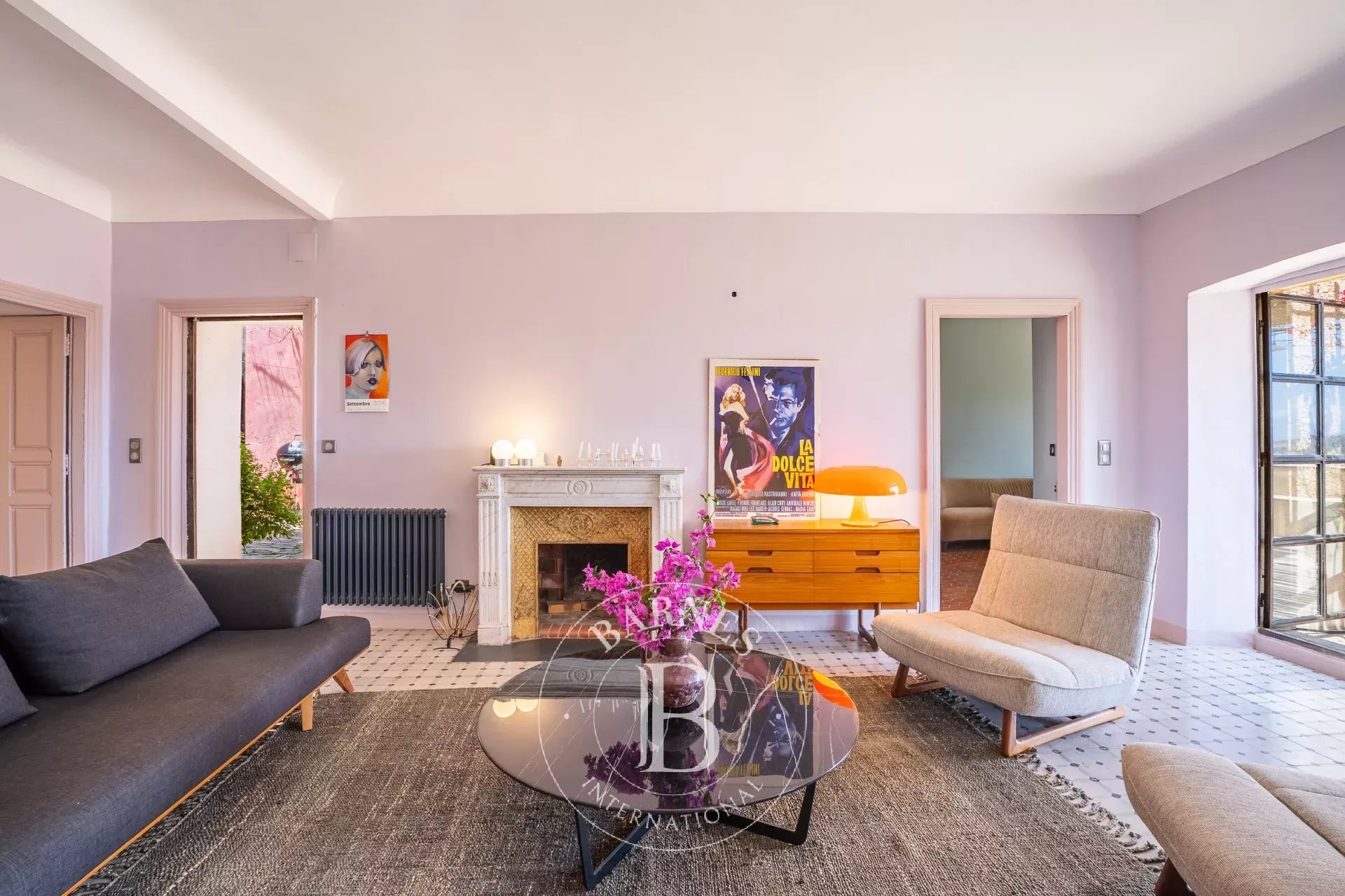 Exclusive, Monticello, Character apartment, panoramic view