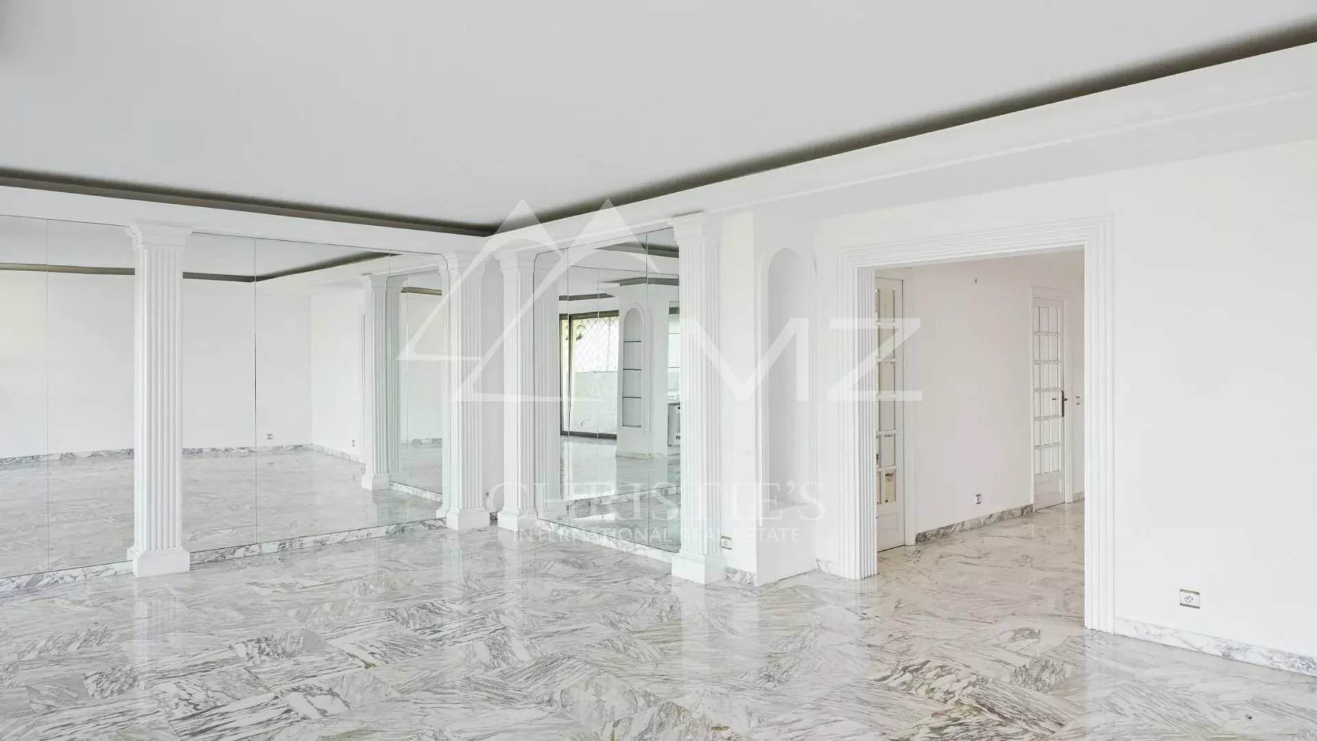 2 Bedroom Apartment/Flat's Image 12
