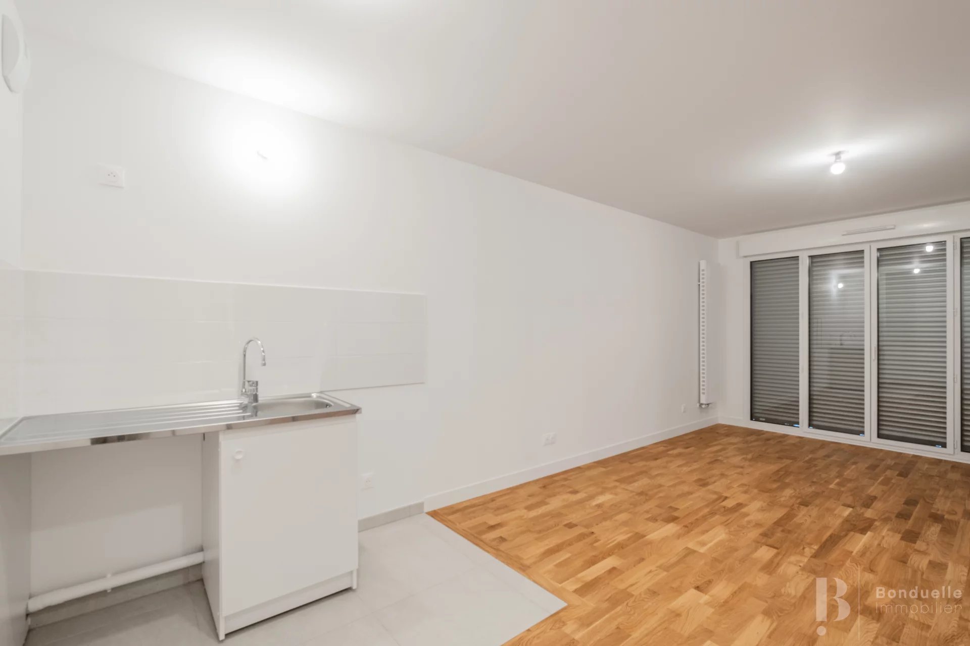 A LOUER VIDE - BEAU 3 PIECES DE 54,94 M2 - APPARTEMENT NEUF - BALCON - 2EME ETAGE AVEC ASCENSEUR