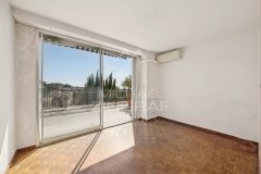 Top floor with terrace and panoramic sea view — photo 4 of 6