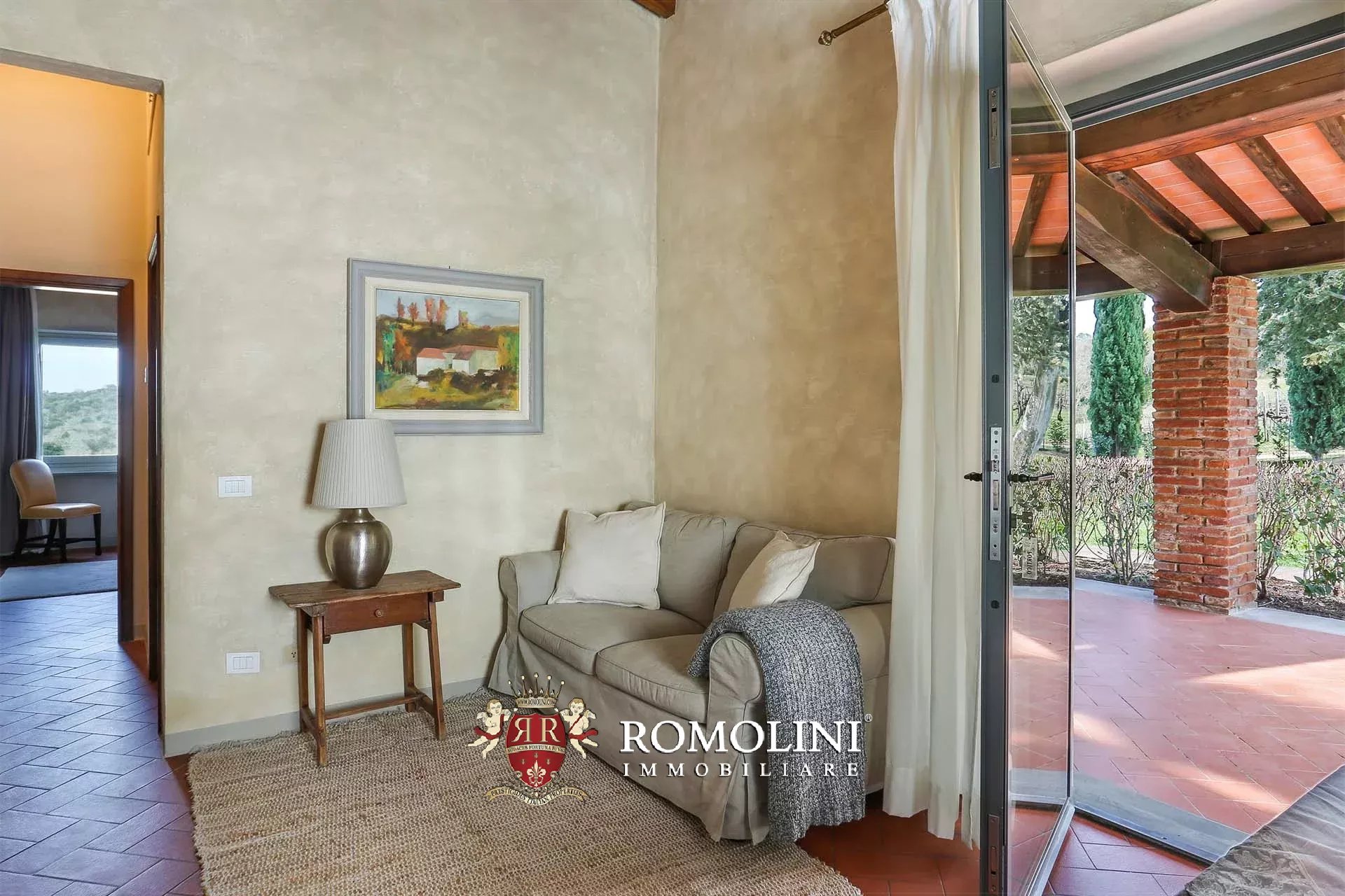 25 Bedroom Vineyard's Image 118