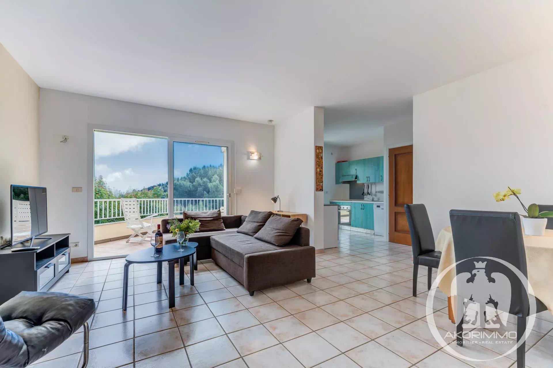 Maison  - 4 pièces  - 102.0 m2 -  720 000 € - À vendre