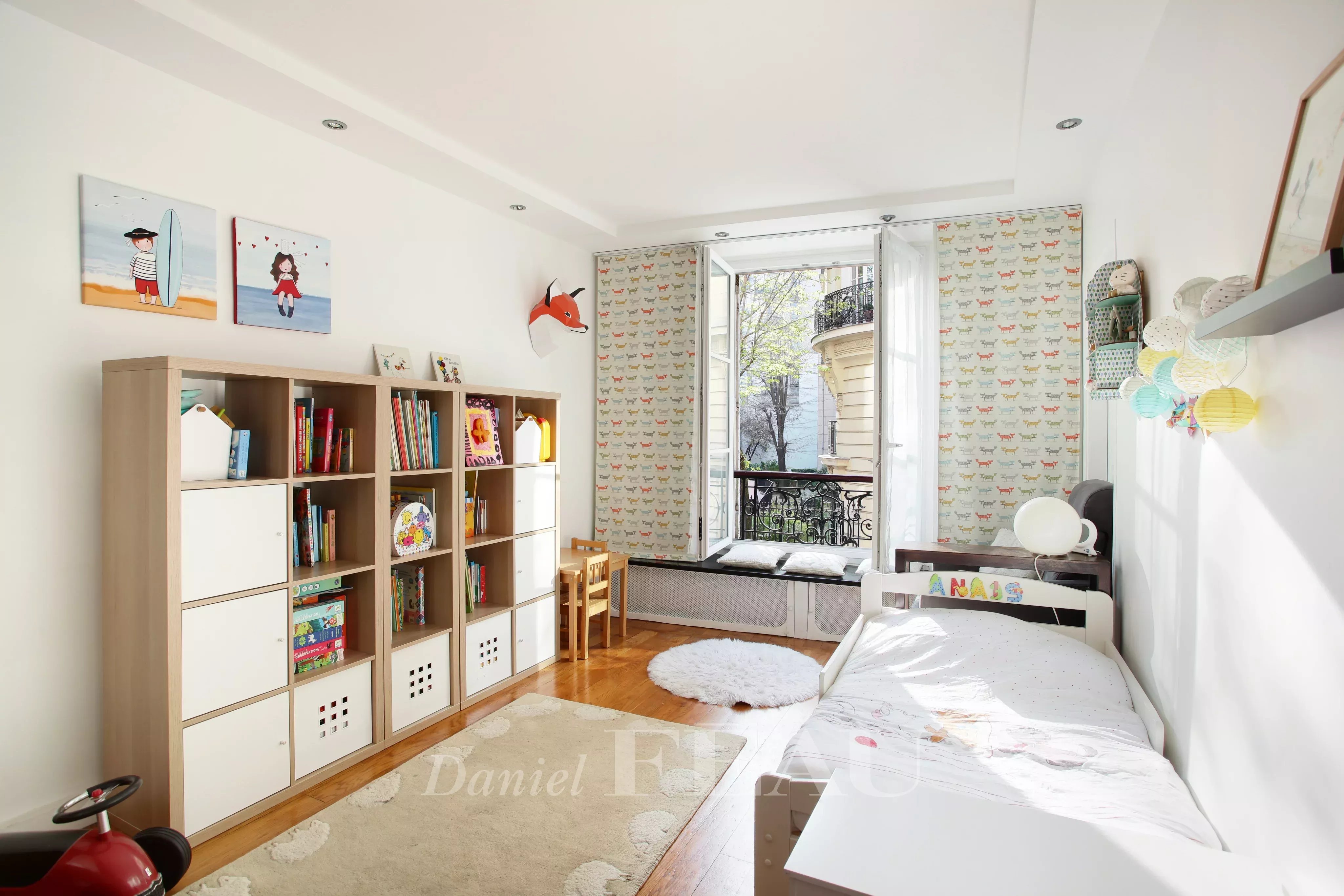 Sale Apartment Paris 8th Faubourg-du-Roule