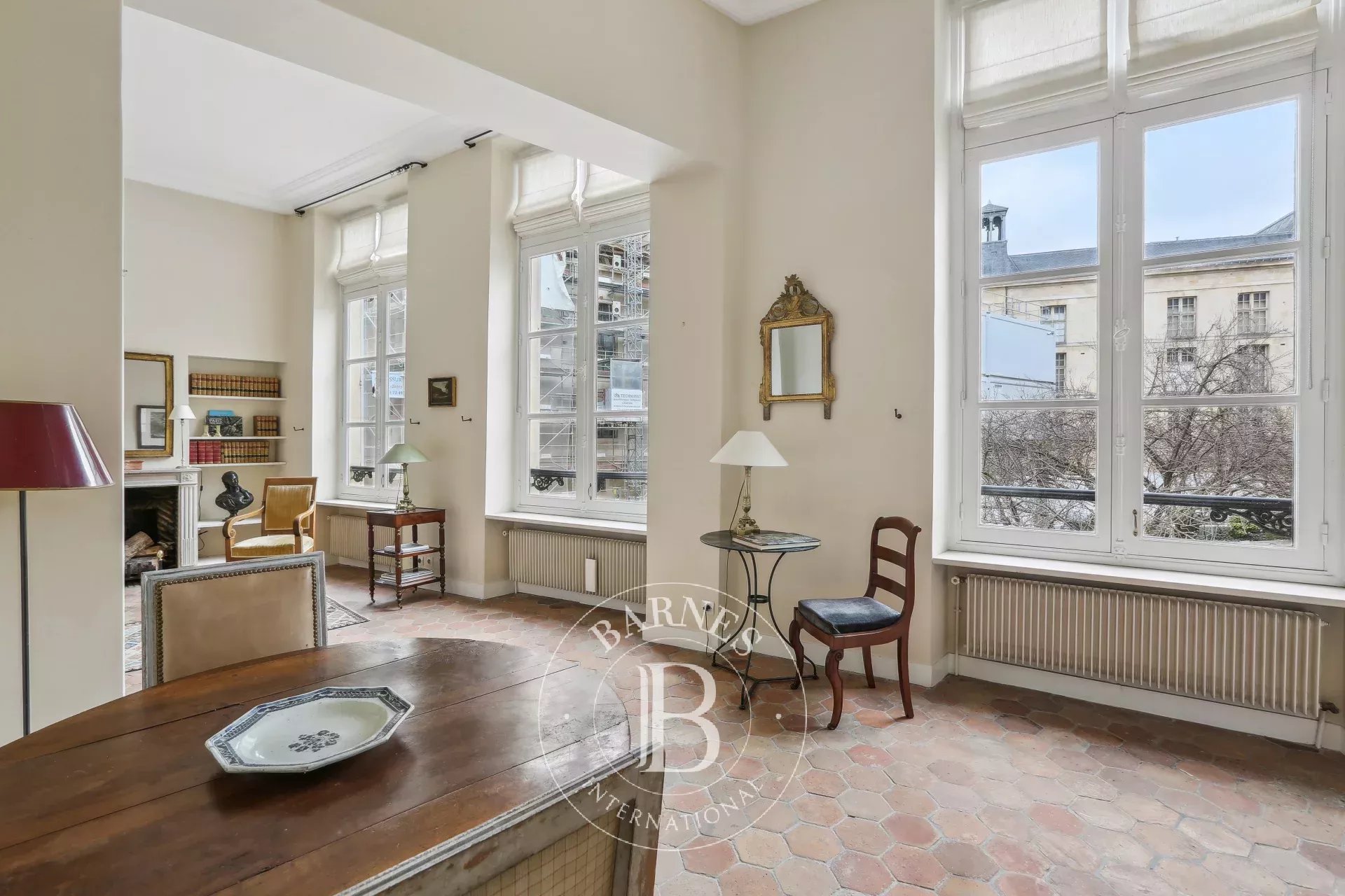 Daire Paris 6ème - picture 4