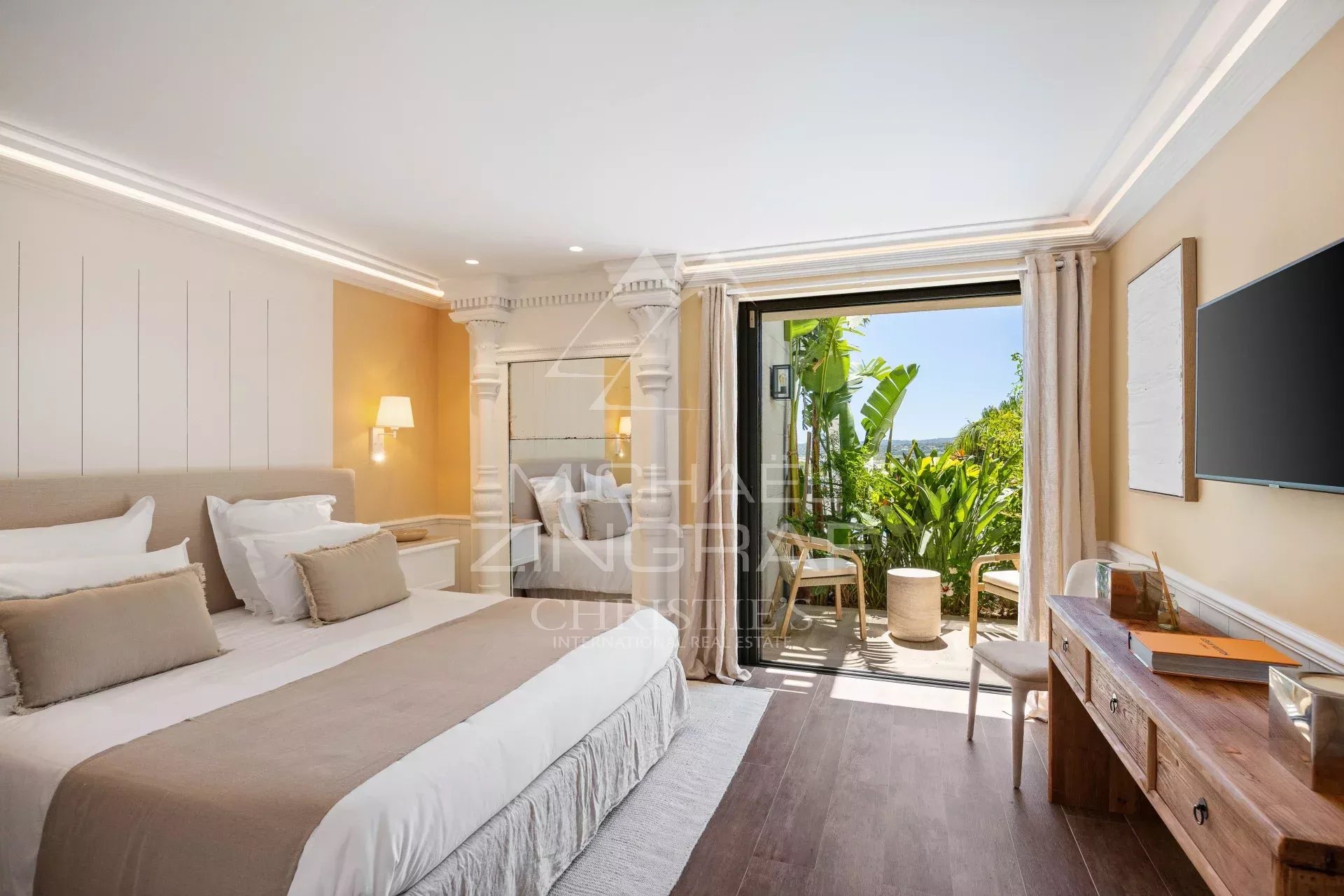 9 Bedroom Villa/Townhouse's Image 6