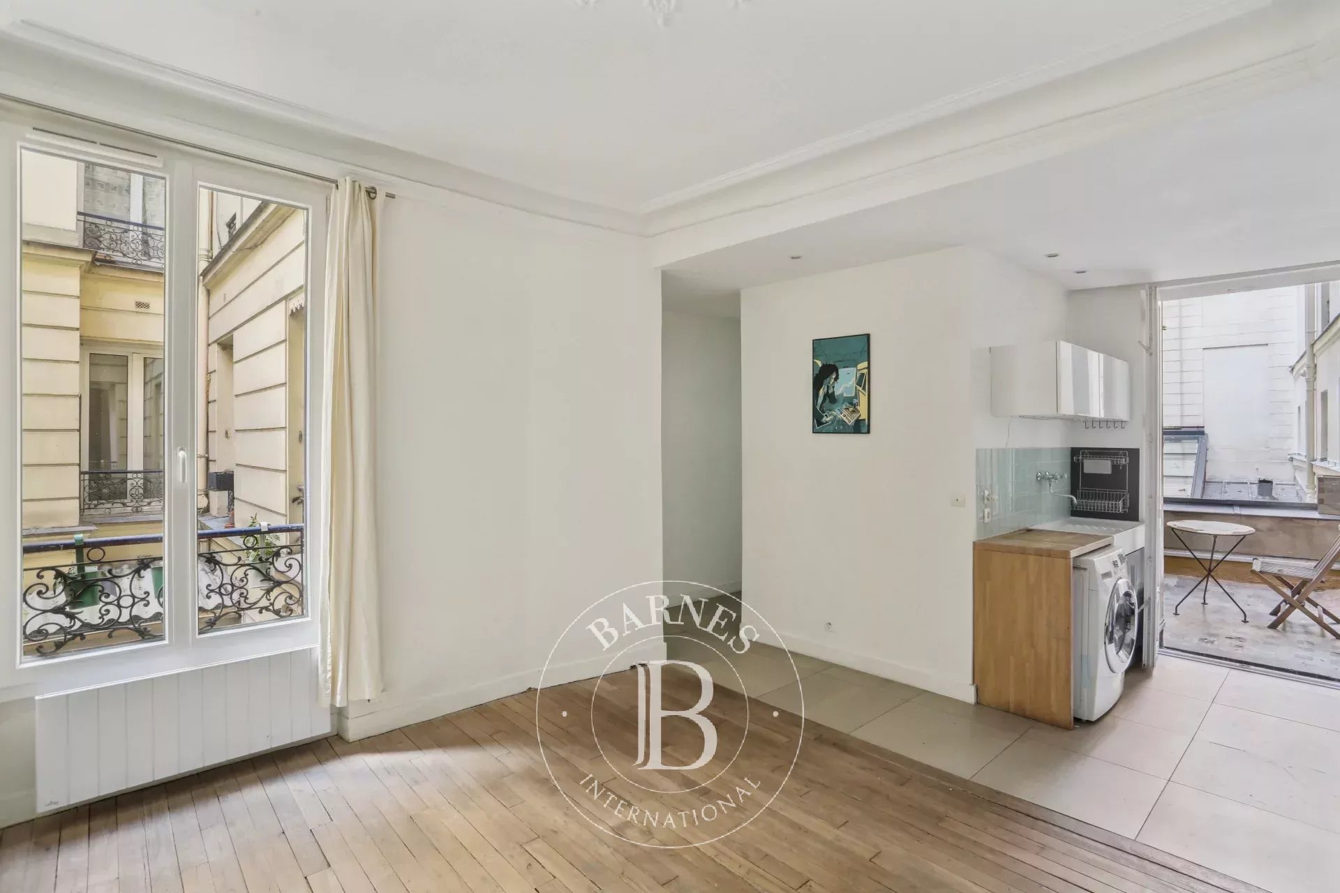 Daire Paris 10ème - picture 4