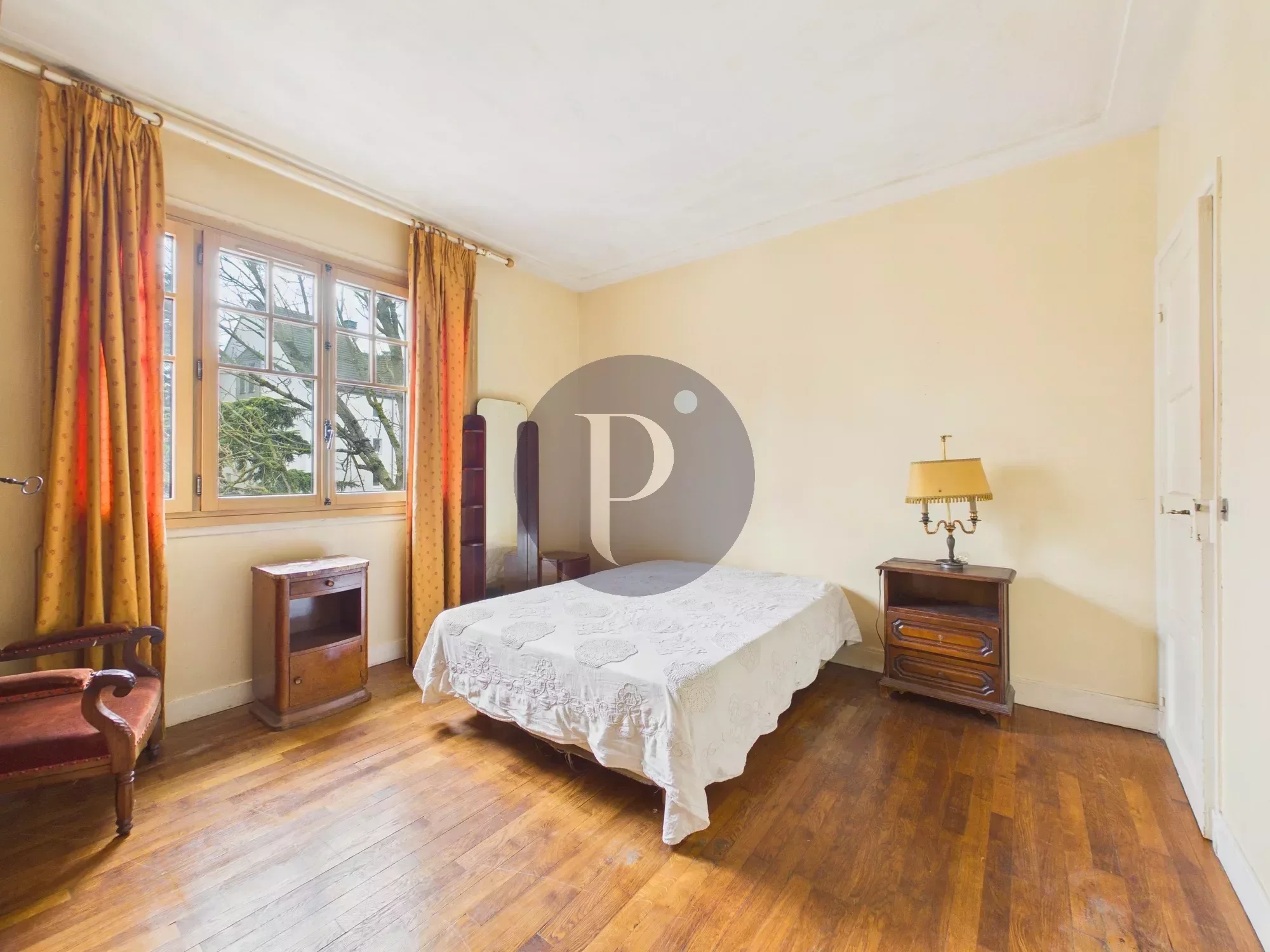 vente-maison-7-pieces-sceaux-86787621