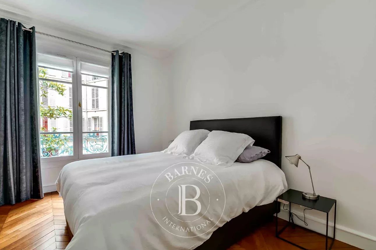 Paris  - Apartment 2 Bedrooms - picture 8
