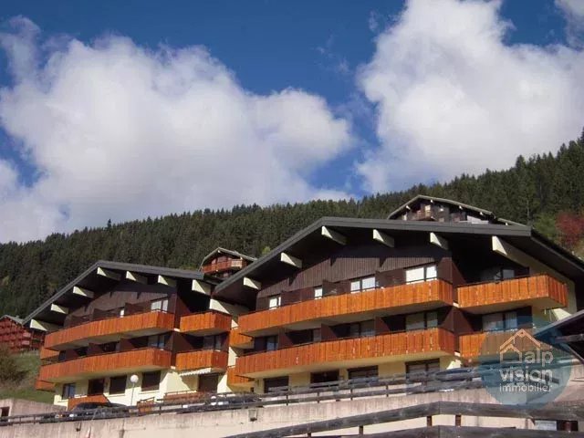 VENDU - MAGNIFIQUE 2 PIECES AVEC PARKING COUVERT