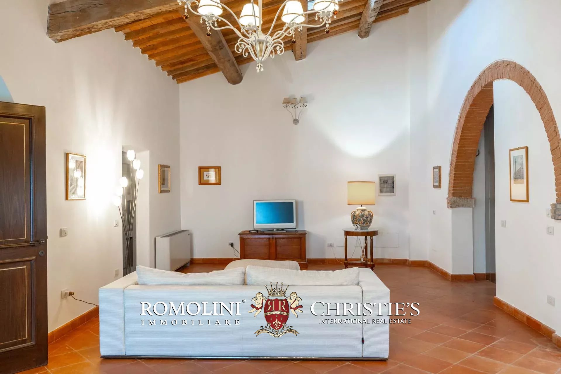 37 Bedroom Villa/Townhouse's Image 166