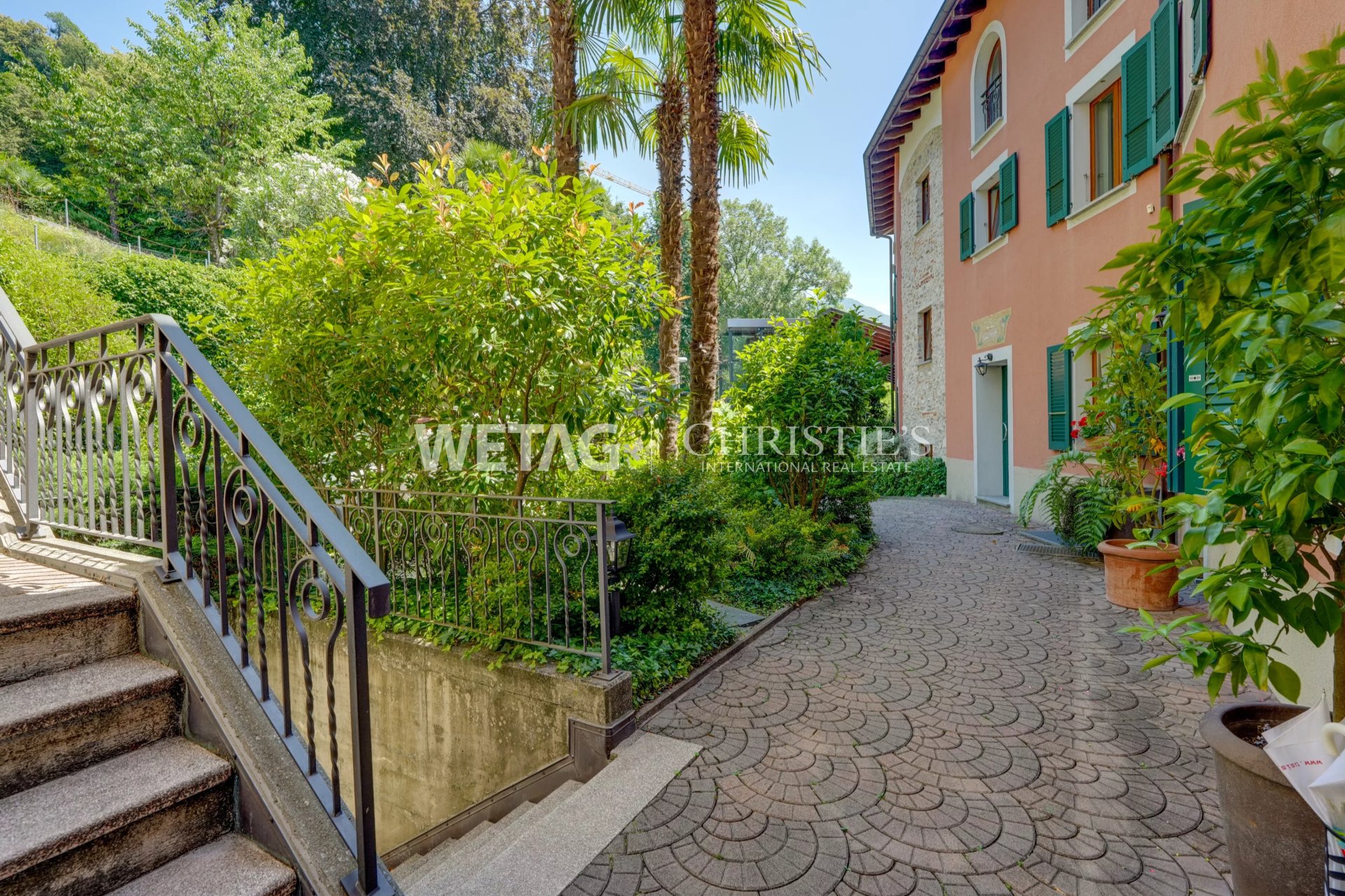 2 Bedroom Apartment/Flat's Image 8