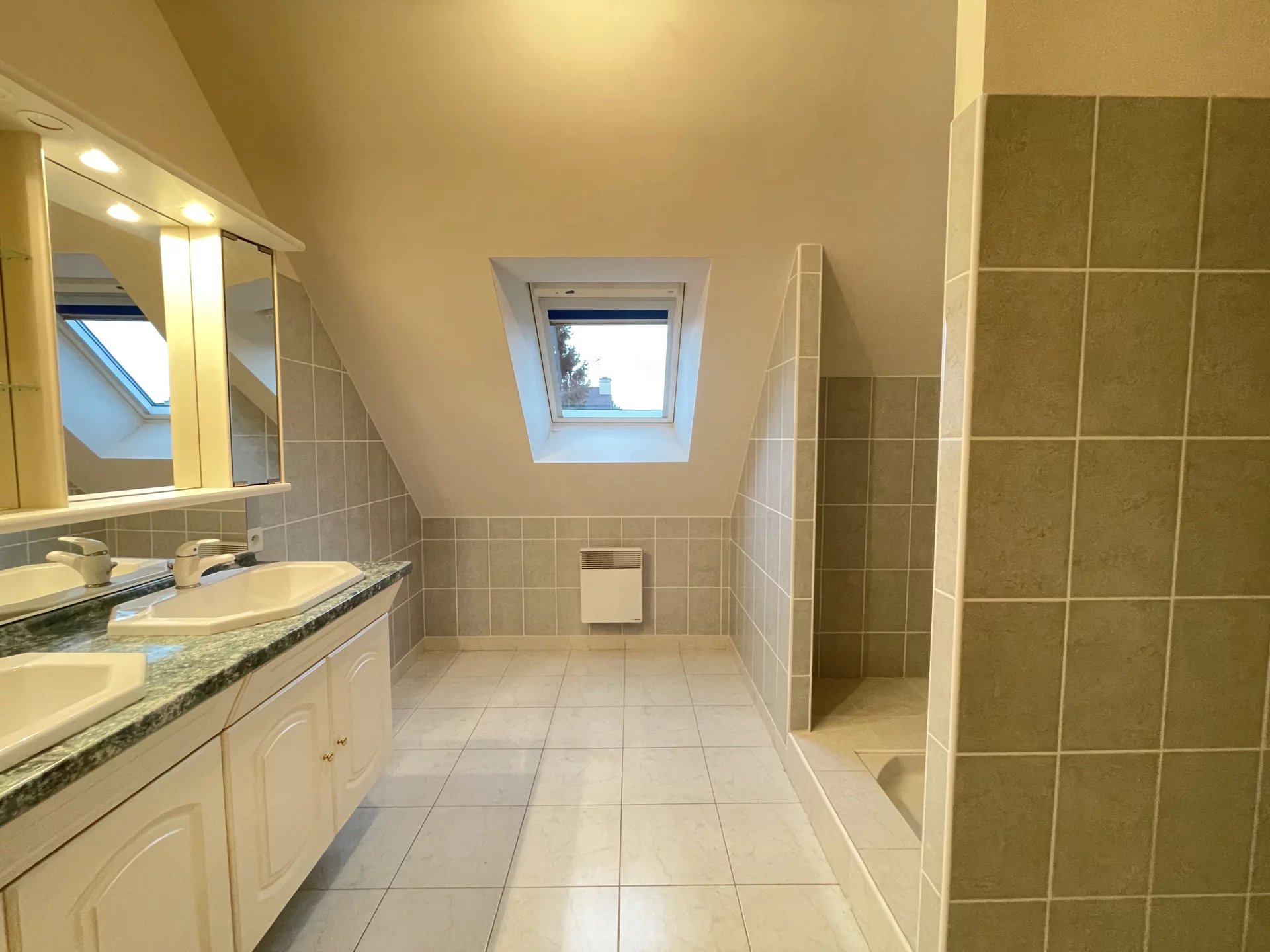 Maison avec vie de plain-pied à Quévert