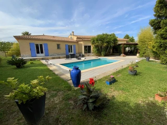 Maison avec jardin piscine et appartenant indépendant