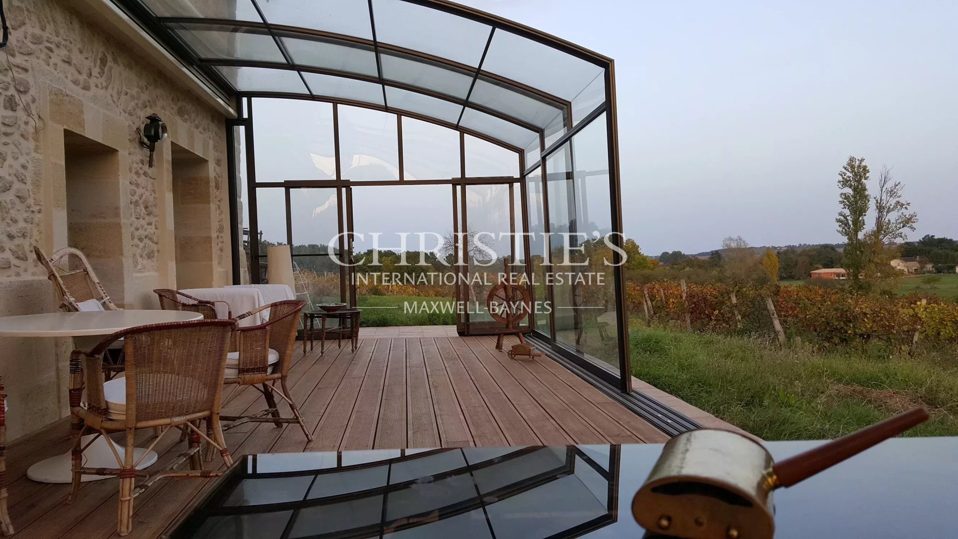 7 Bedroom Vineyard's Image 7