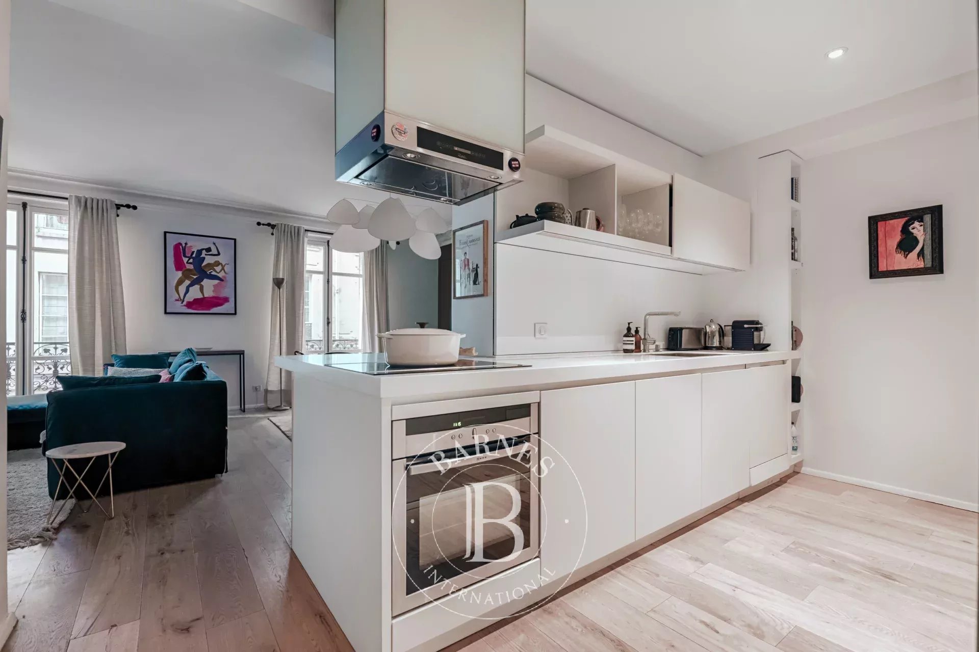 Daire Paris 3ème - picture 12