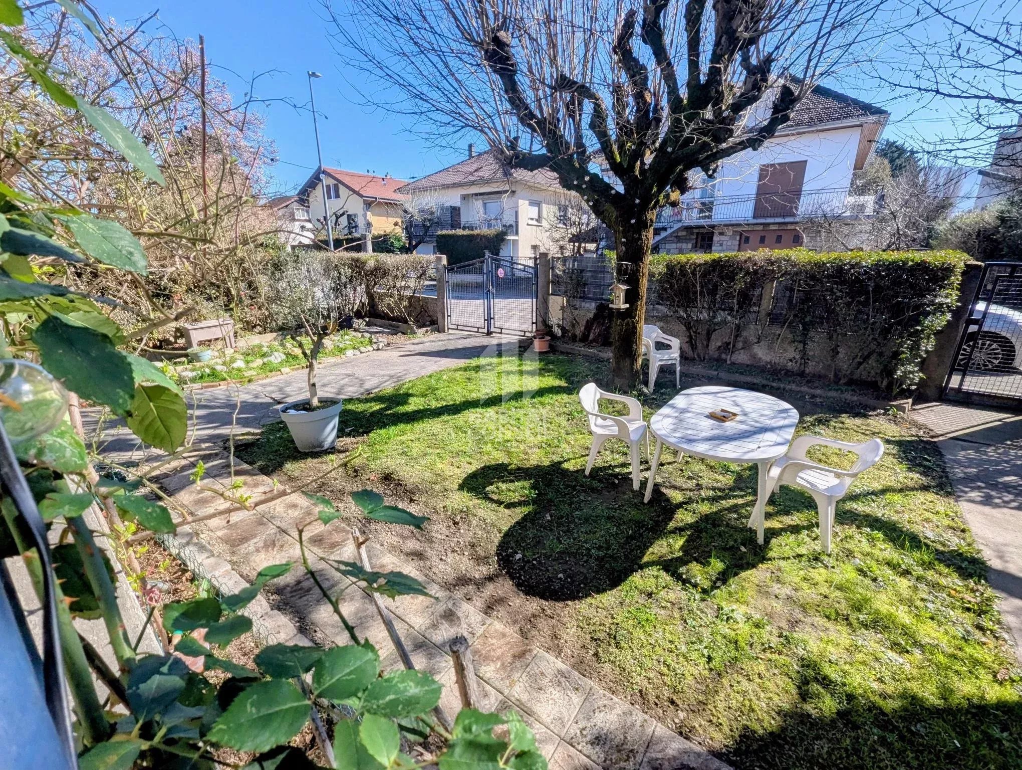 Maison individuelle de Type 4 / jardin / Garage
