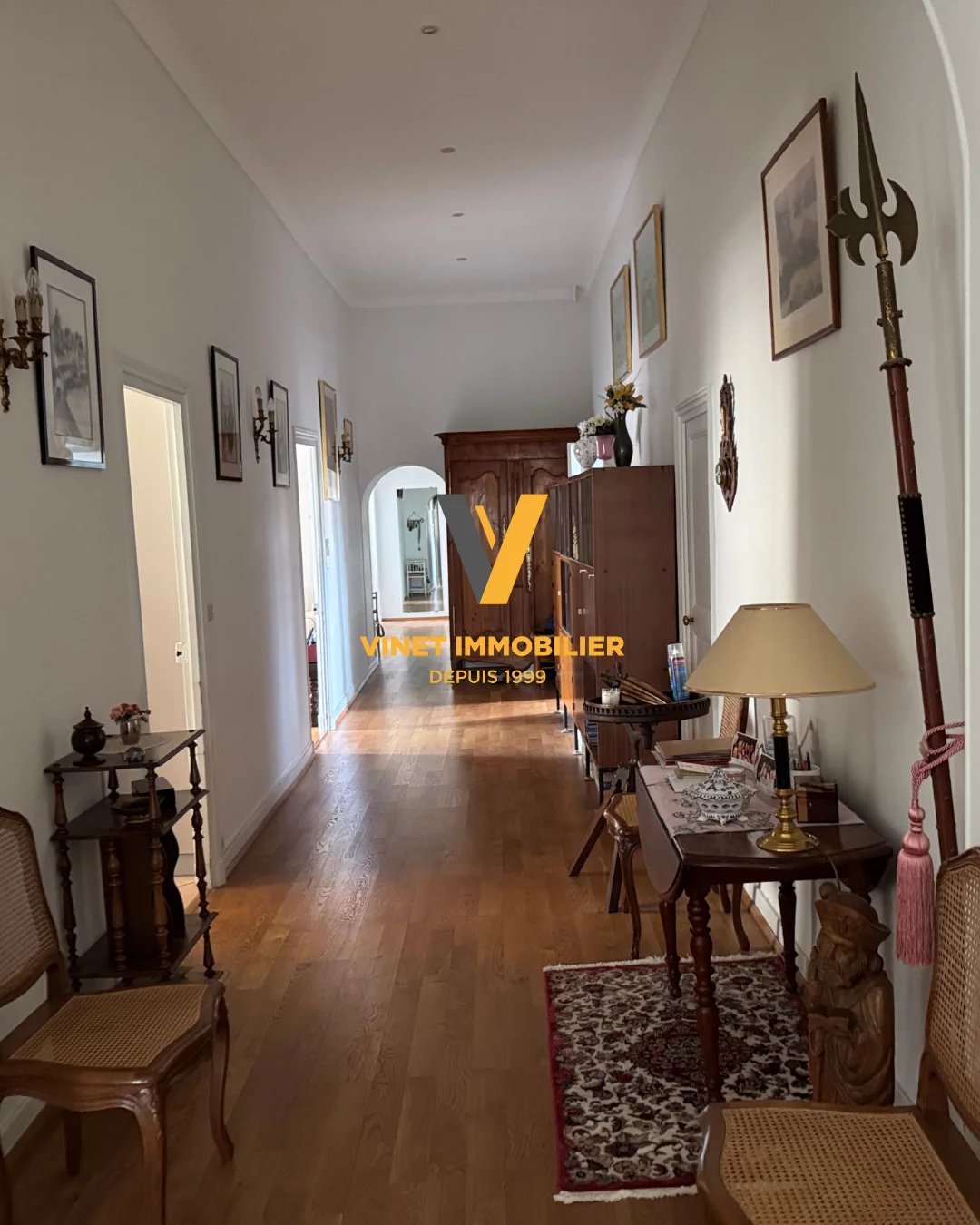 NANTES Boulevard Guist'hau Grand appartement familial. Volumes rares