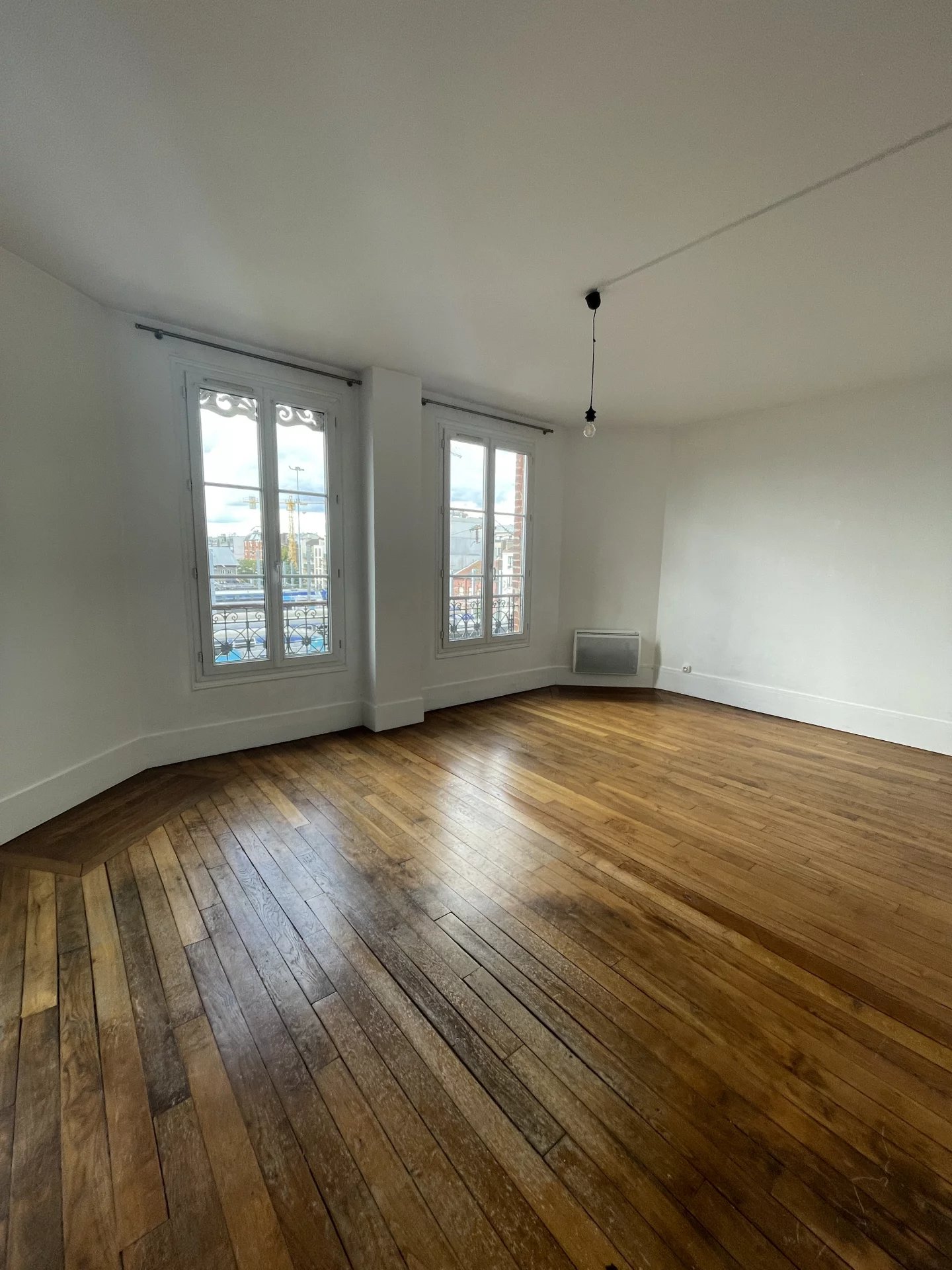 Agence immobilière de ÉTUDE GORDOLON HAUSSMANN IMMOBILIER