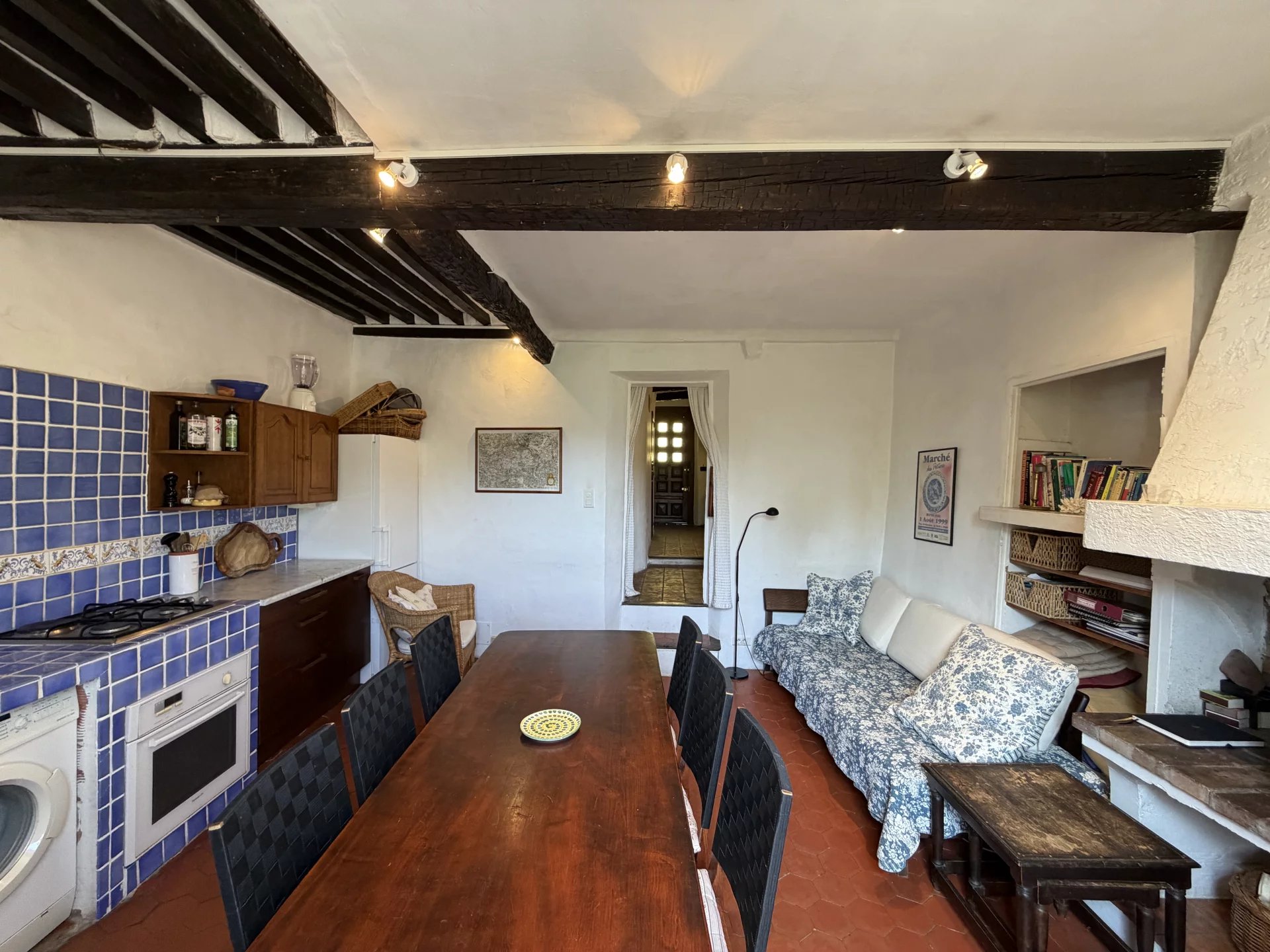 Charming village house with upper terrace with great views - SEILLANS