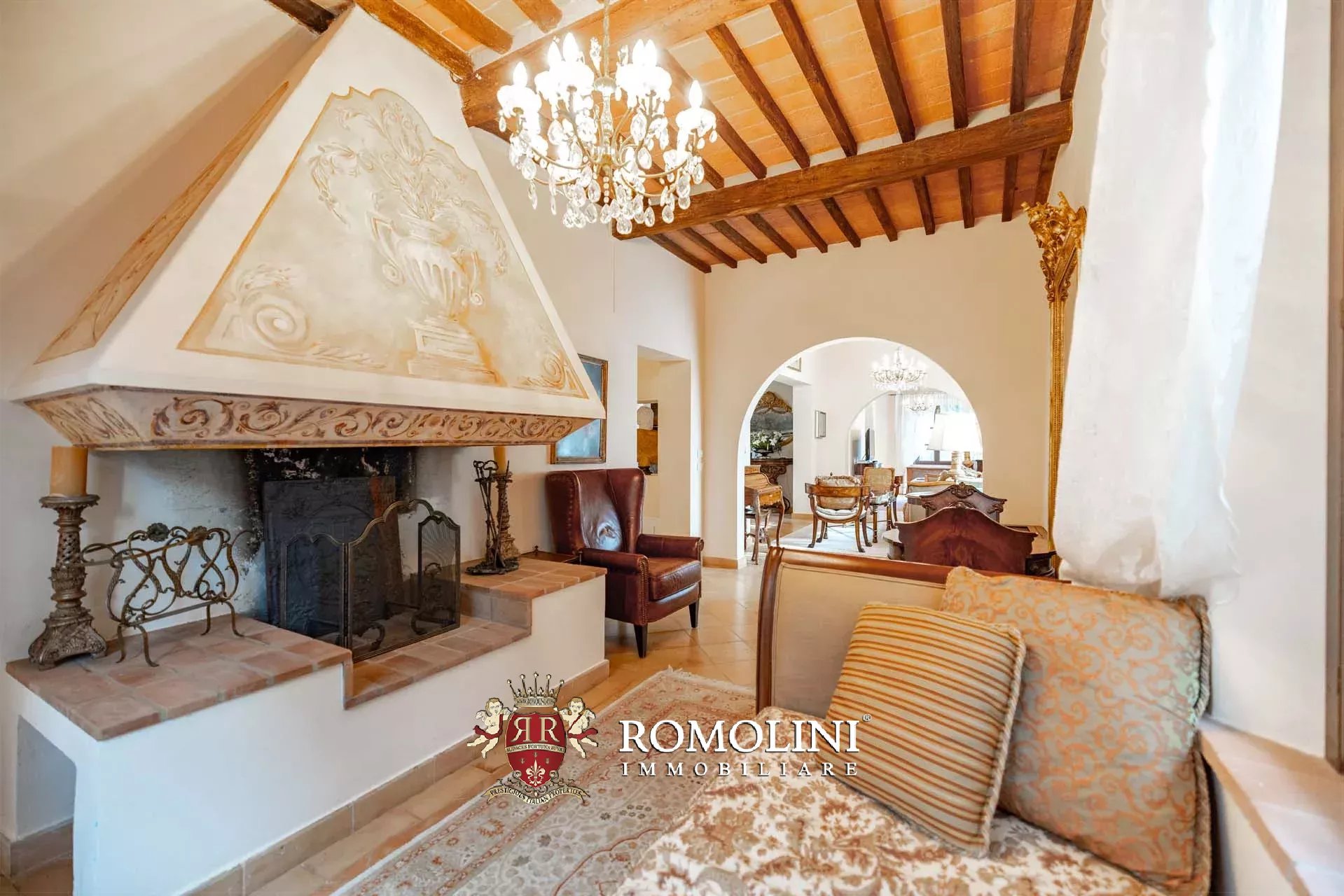 37 Bedroom Villa/Townhouse's Image 190
