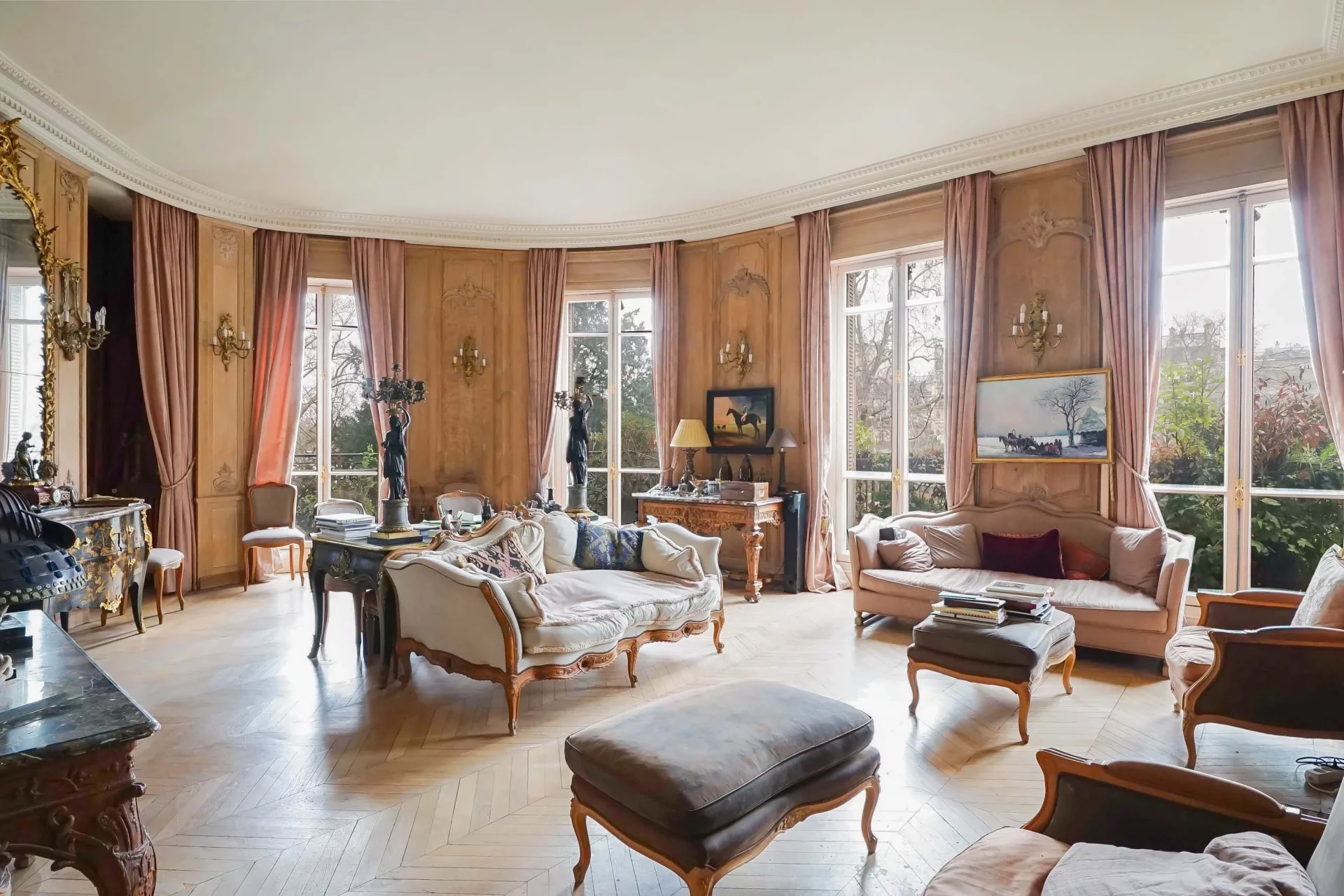 Paris 16e - FOCH / SAINT-JAMES