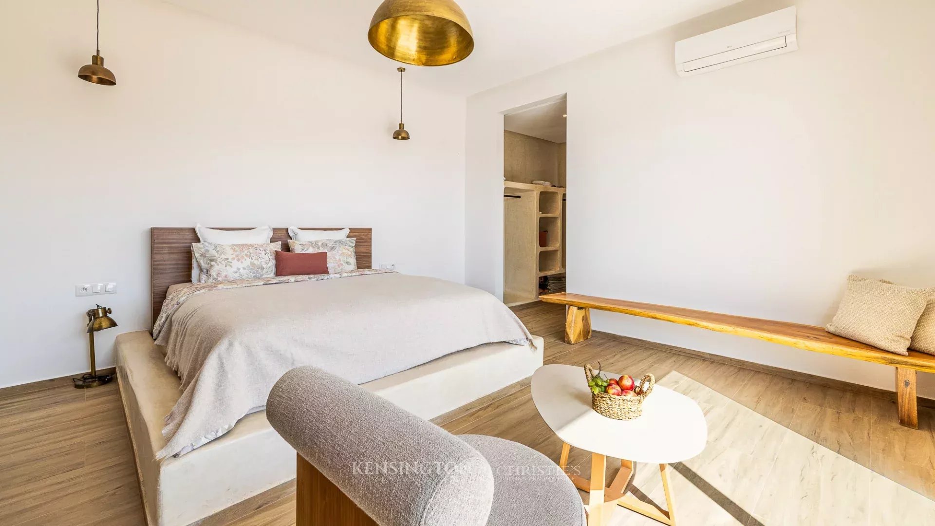 5 Bedroom Villa/Townhouse's Image 21