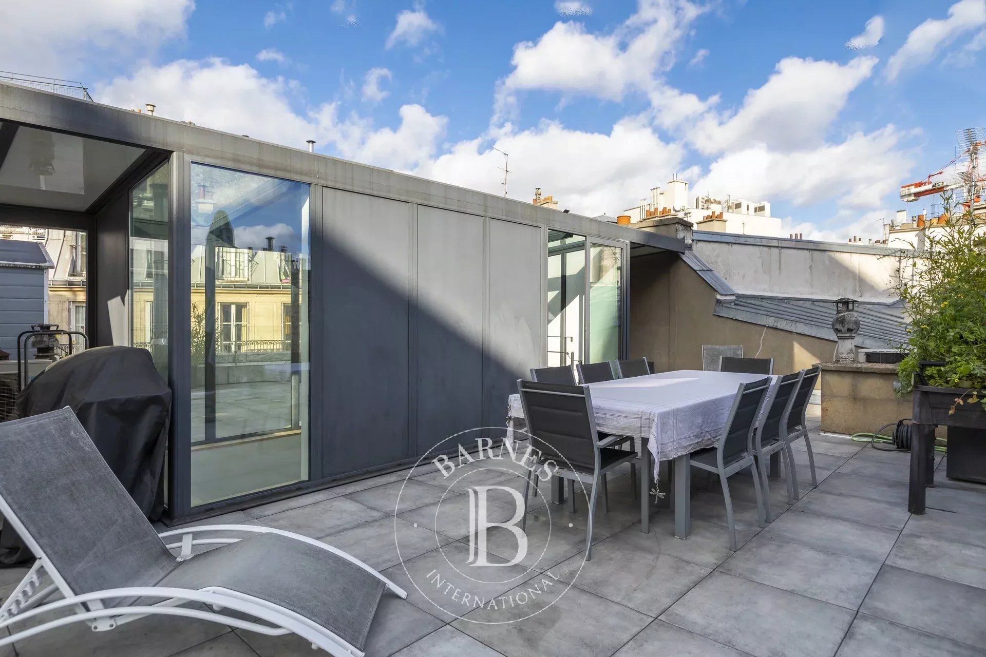 Daire Paris 8ème - picture 14