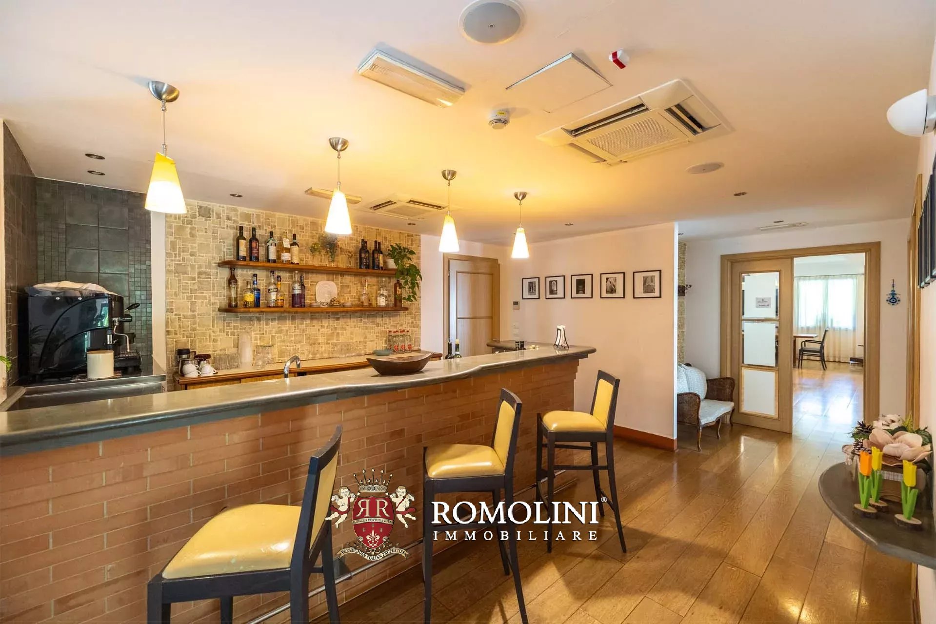44 Bedroom Villa/Townhouse's Image 26