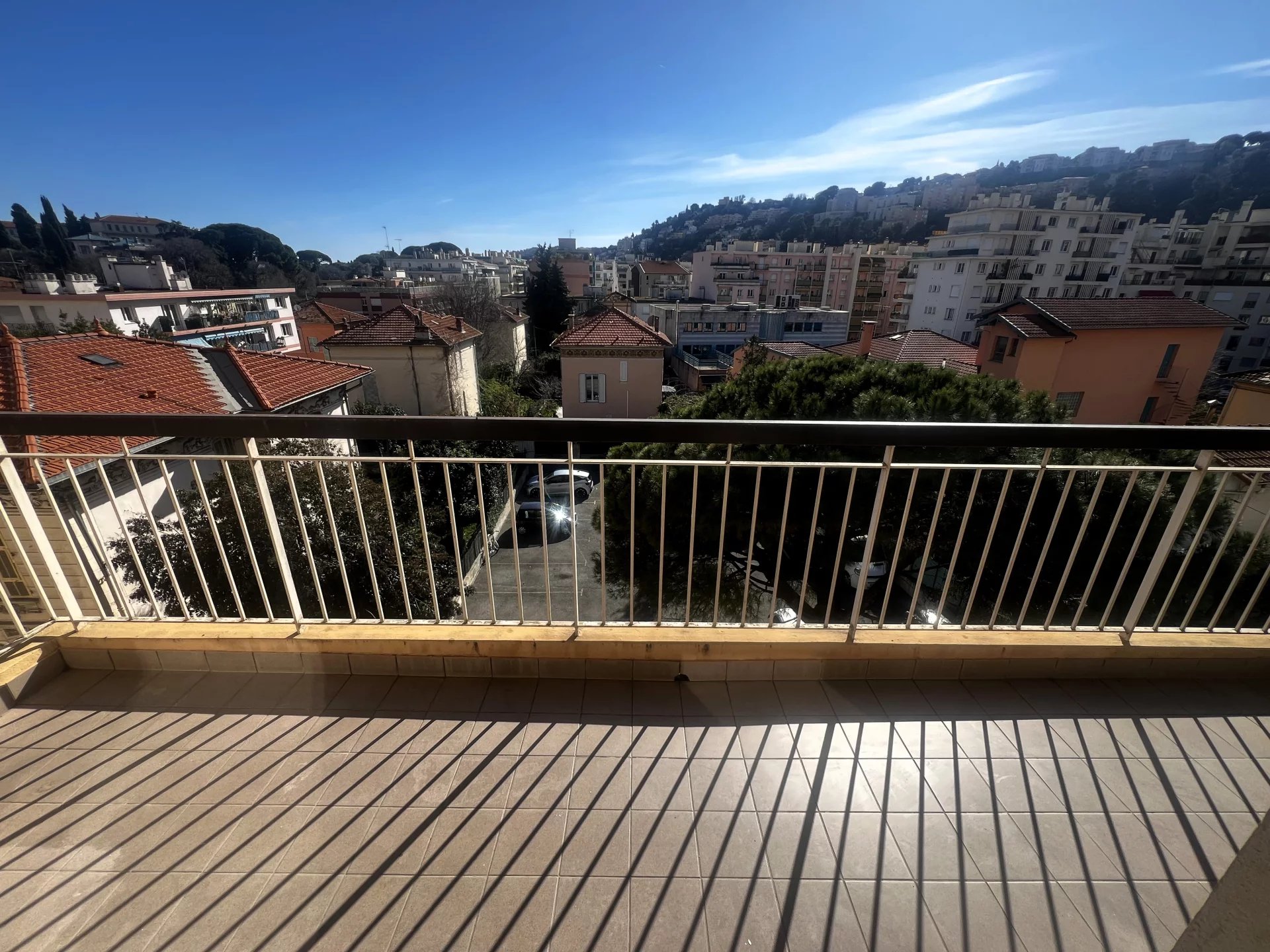 NICE - SAINT SYLVESTRE