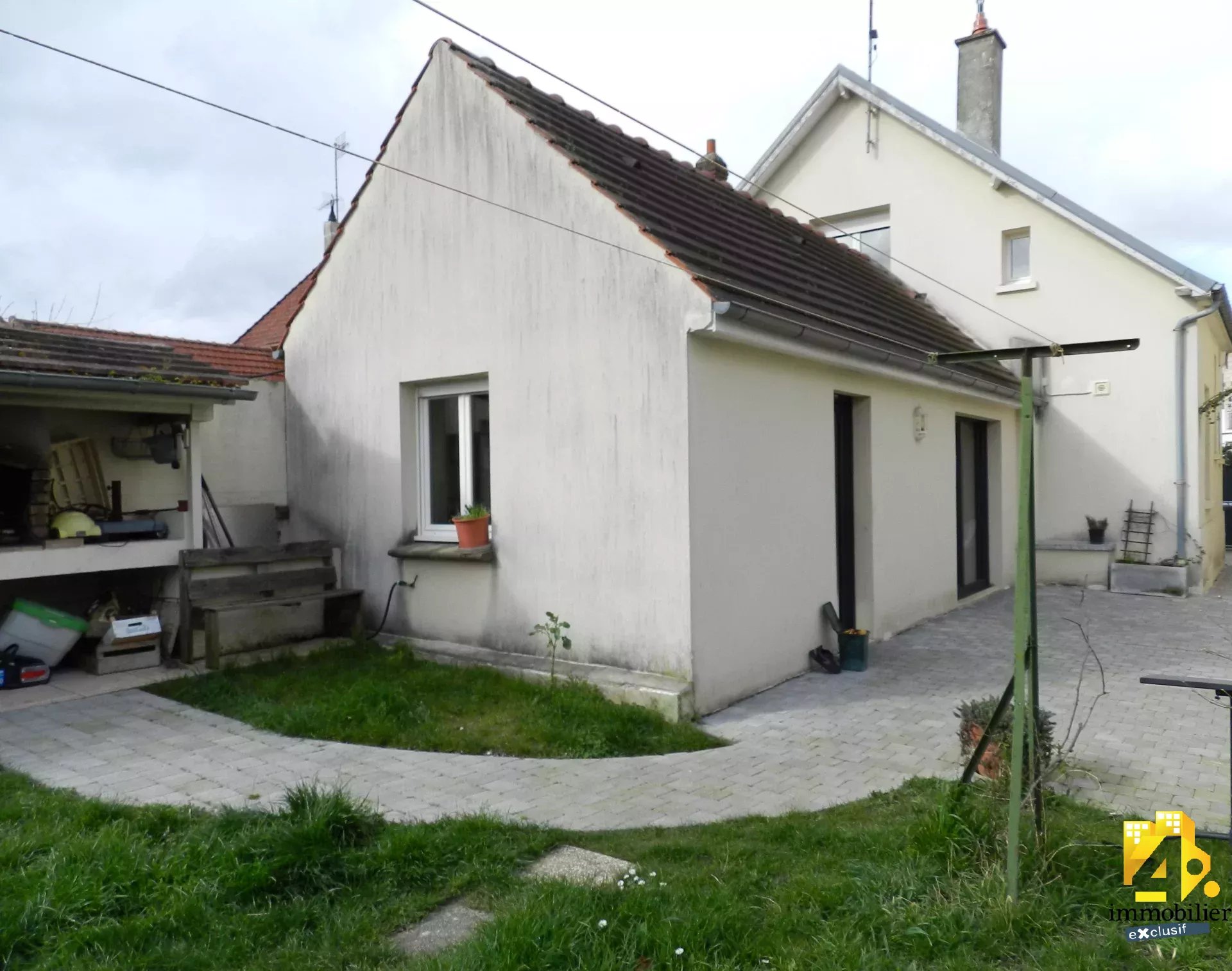 Agence immobilière de 