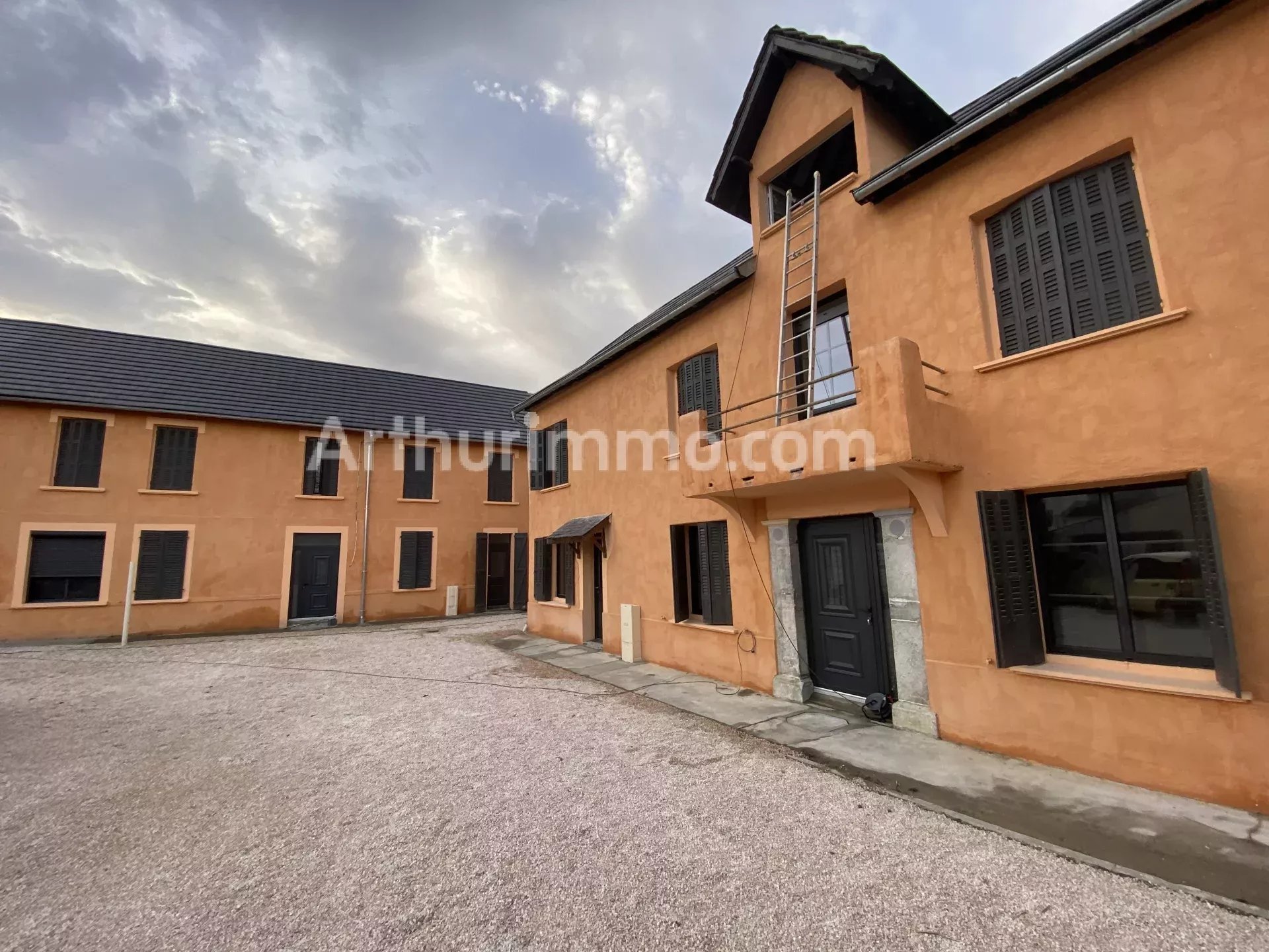 Agence immobilière de SASU ACTIF SARL