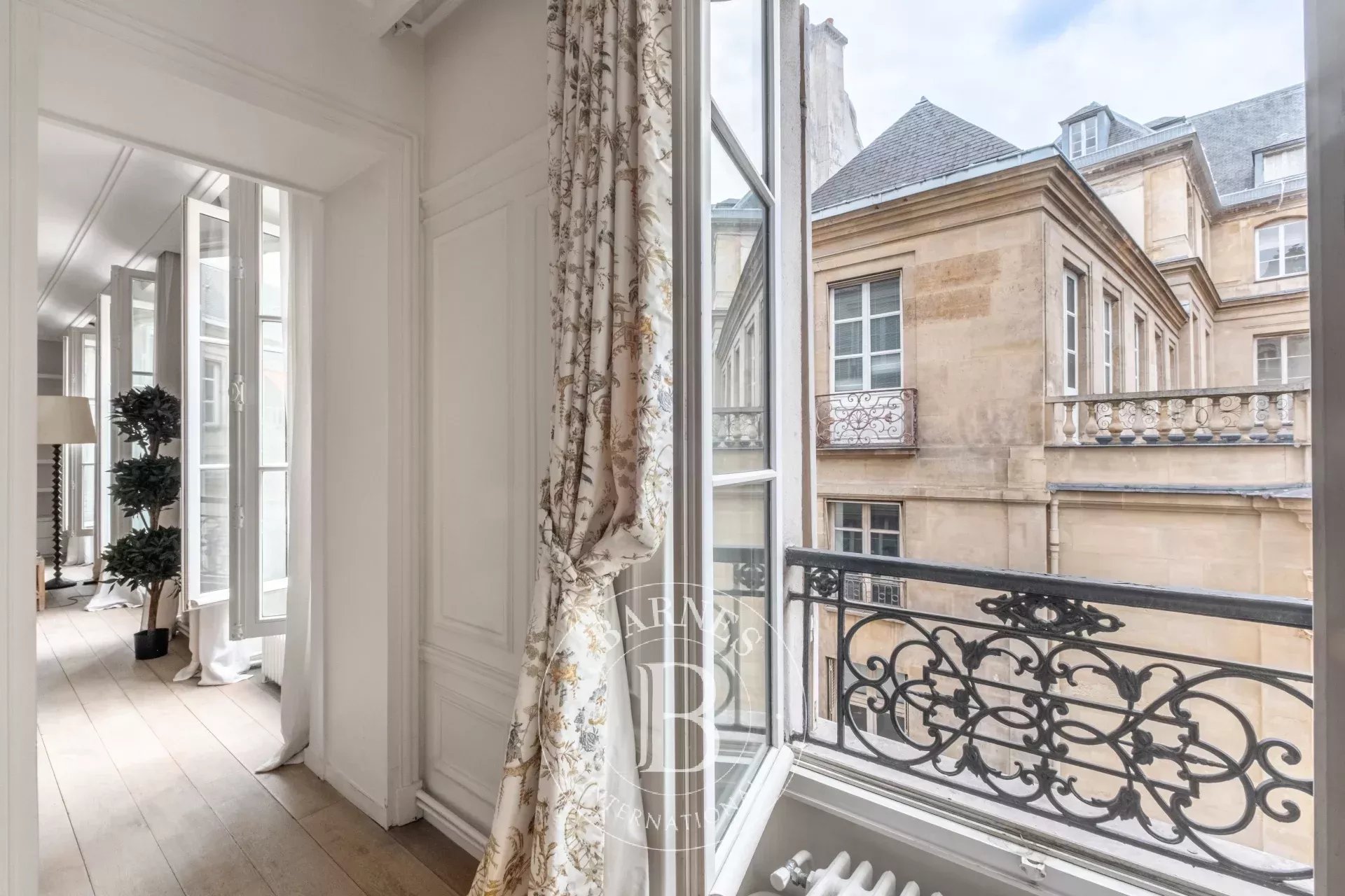 Appartement Paris 75006  -  ref 86869601 (picture 2)