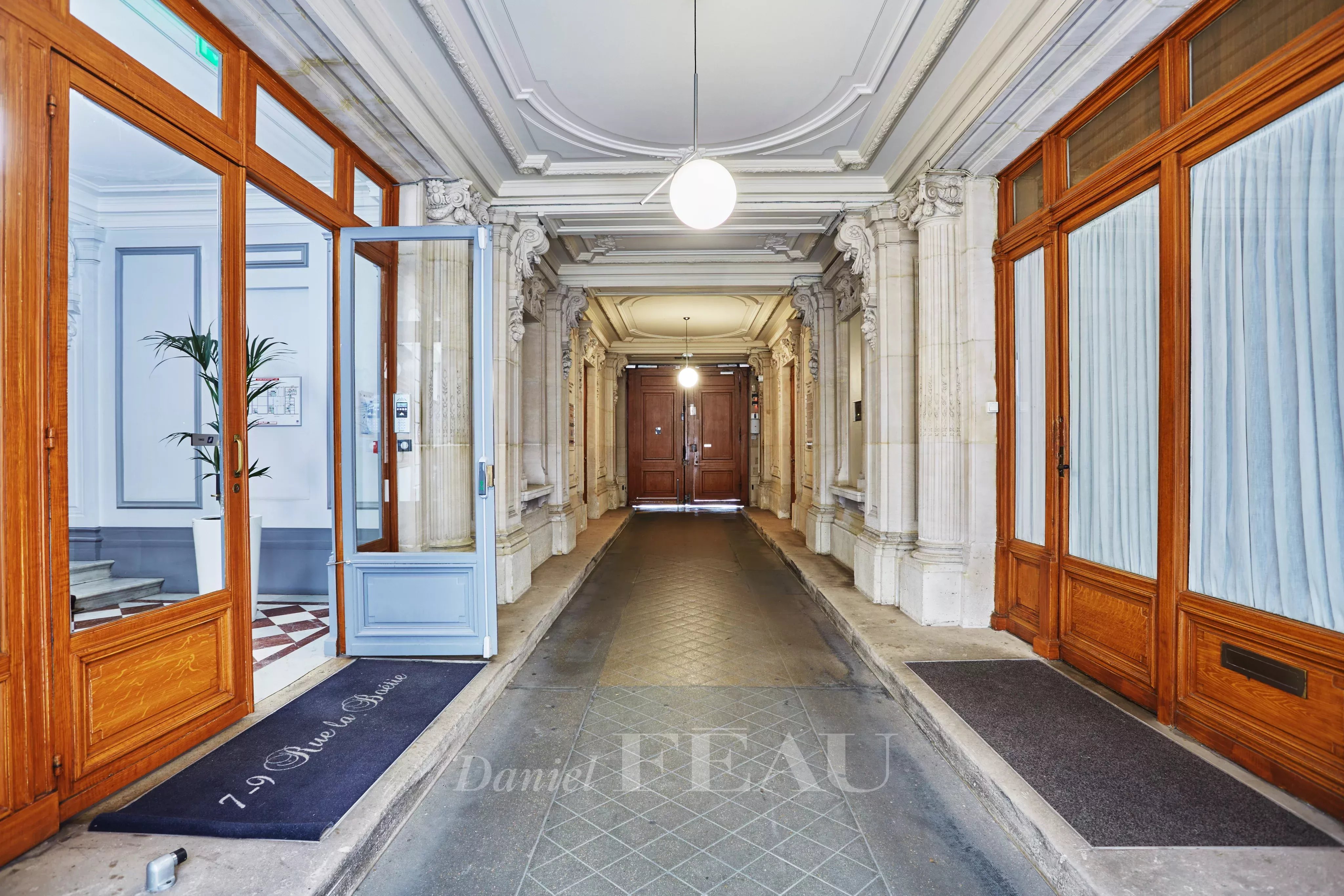 Rental Apartment Paris 8th