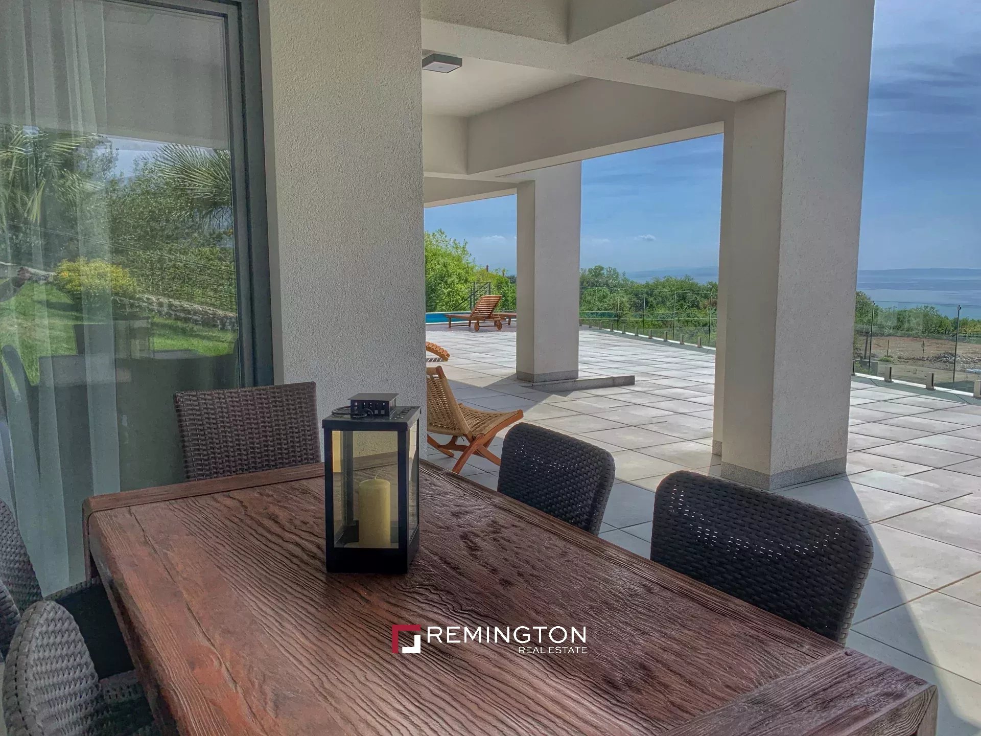 6 Bedroom Villa/Townhouse's Image 11