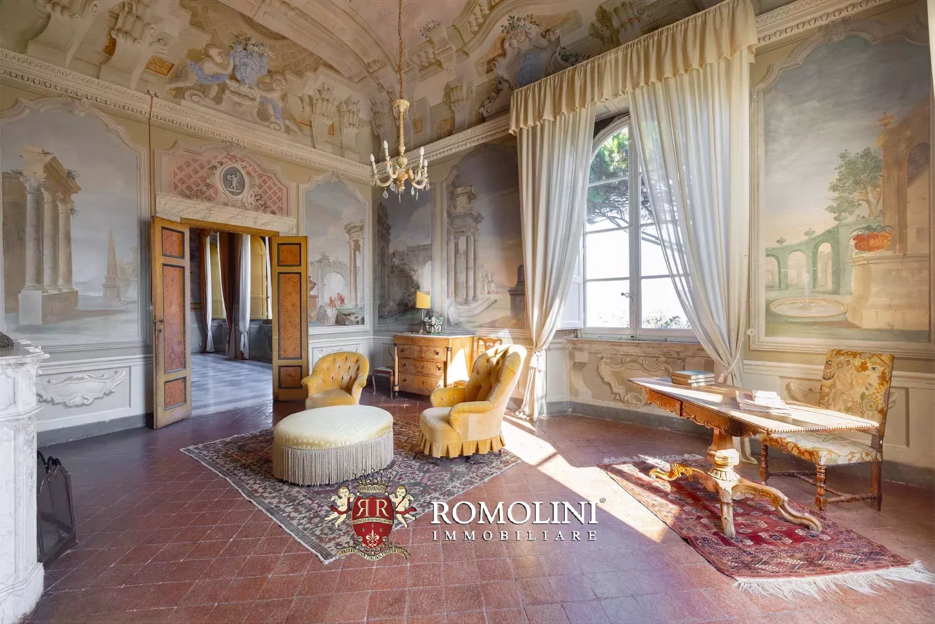 14 Bedroom Villa/Townhouse's Image 24