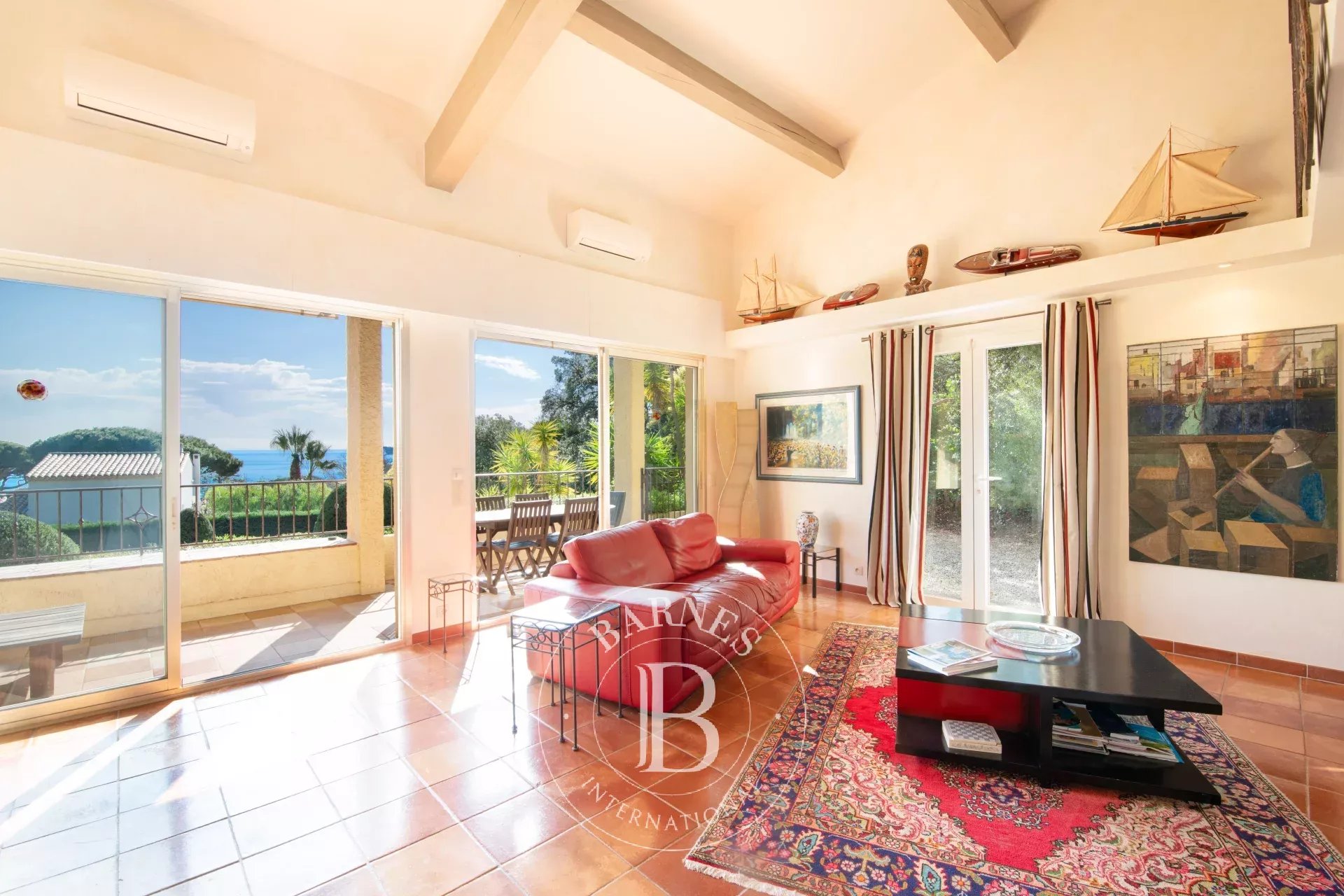 Villa Sainte-Maxime - picture 4