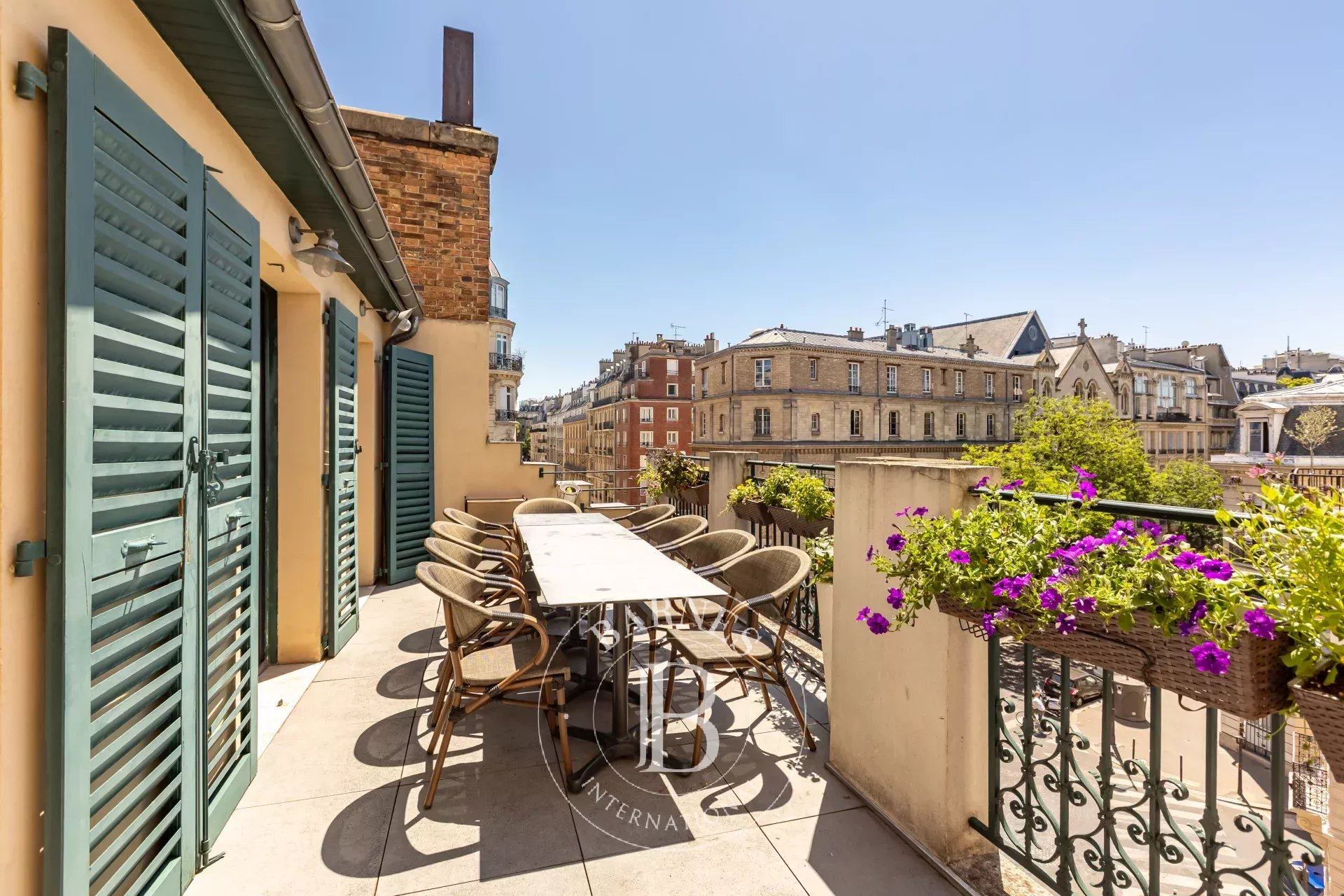 Mansion Paris 75017  -  ref 86052498 (picture 2)