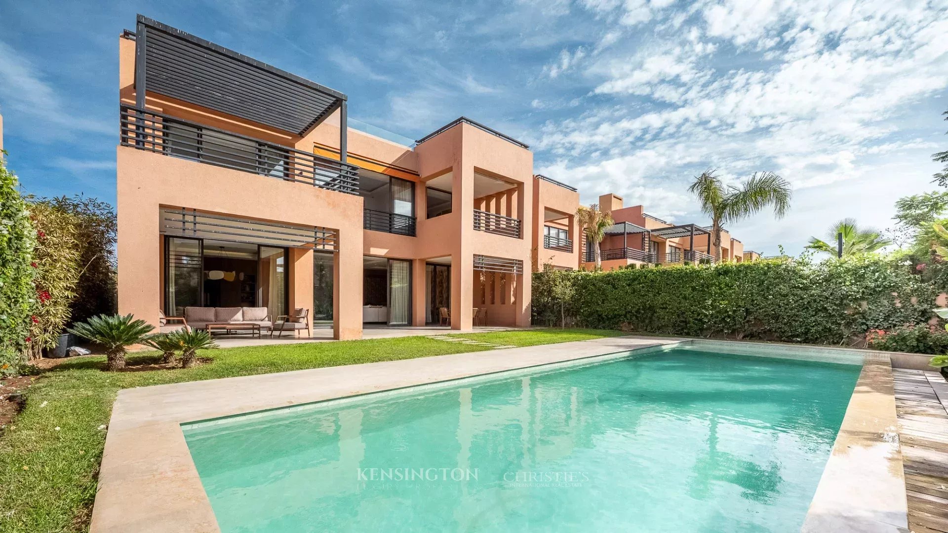 4 Bedroom Villa/Townhouse's Image 19