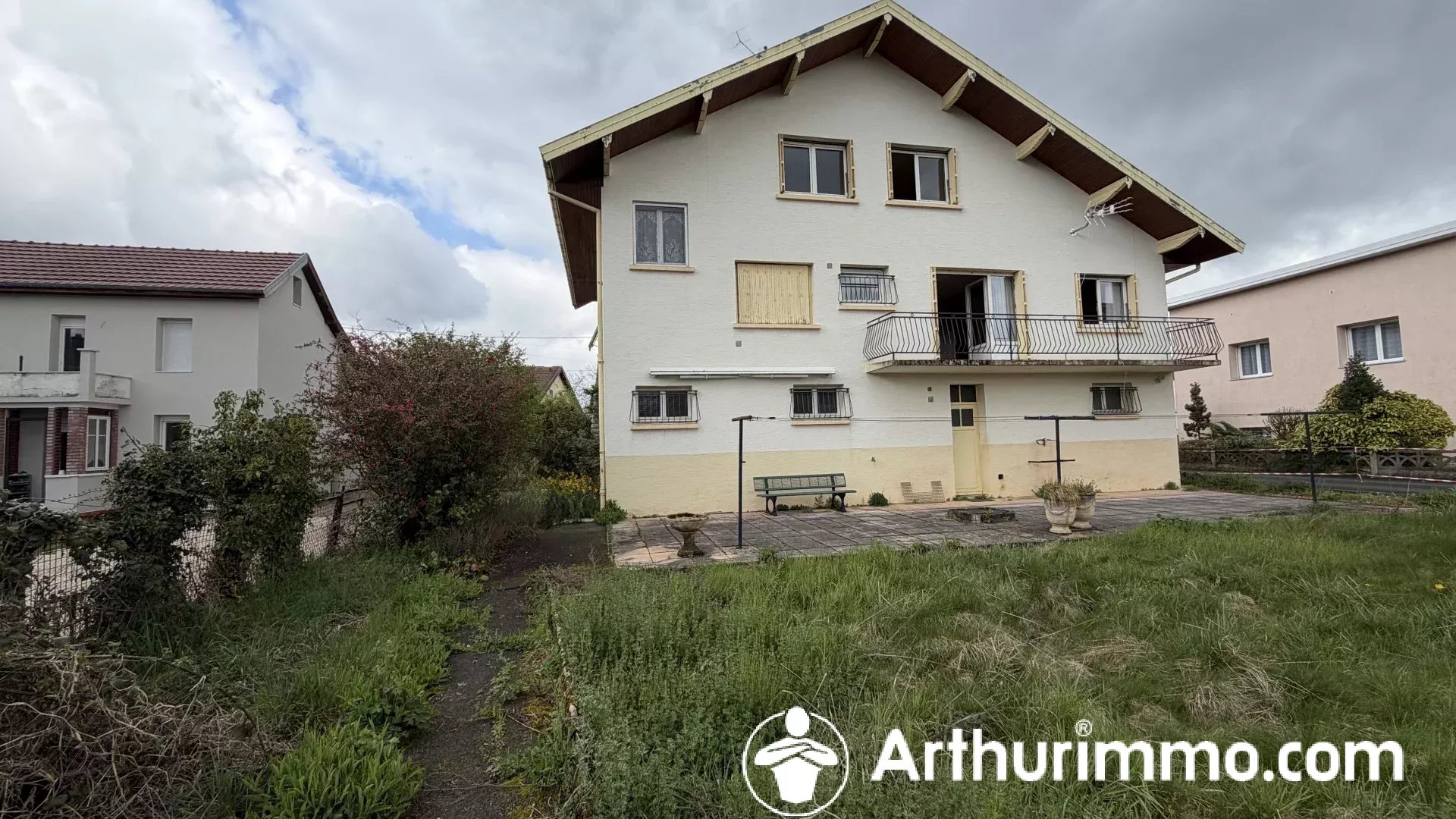 Agence immobilière de 
