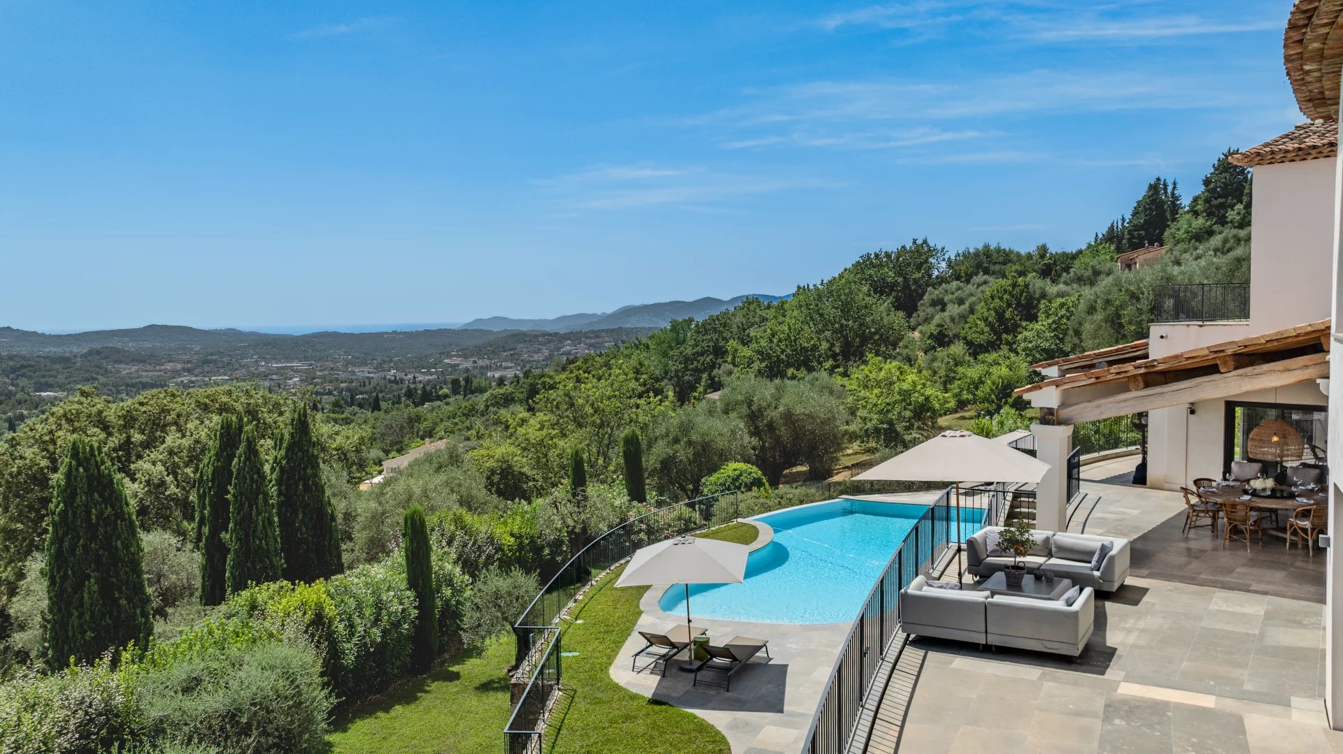 Sale House Châteauneuf-Grasse