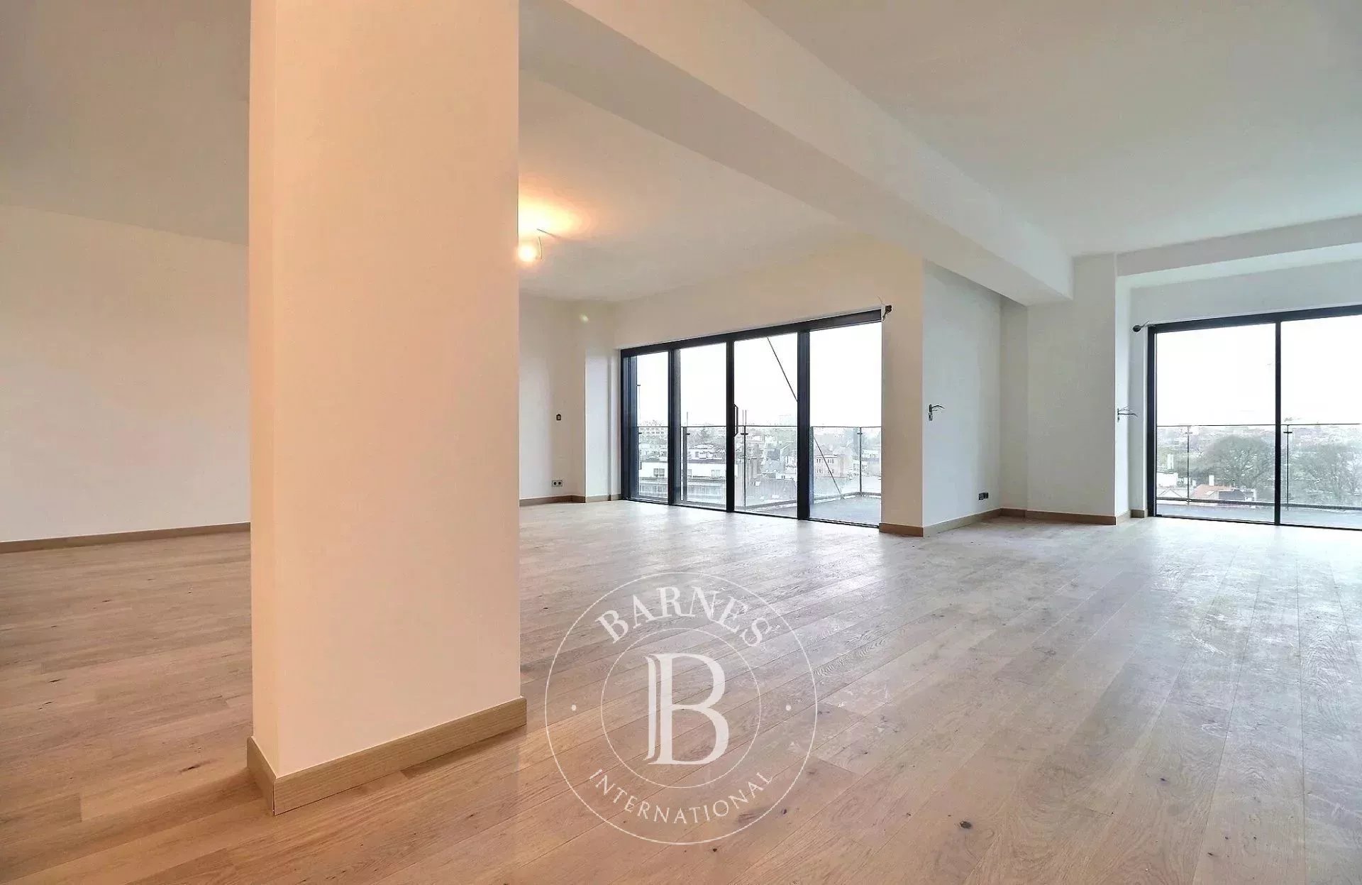 Avenue Louise – Appartement 2ch + terrasse