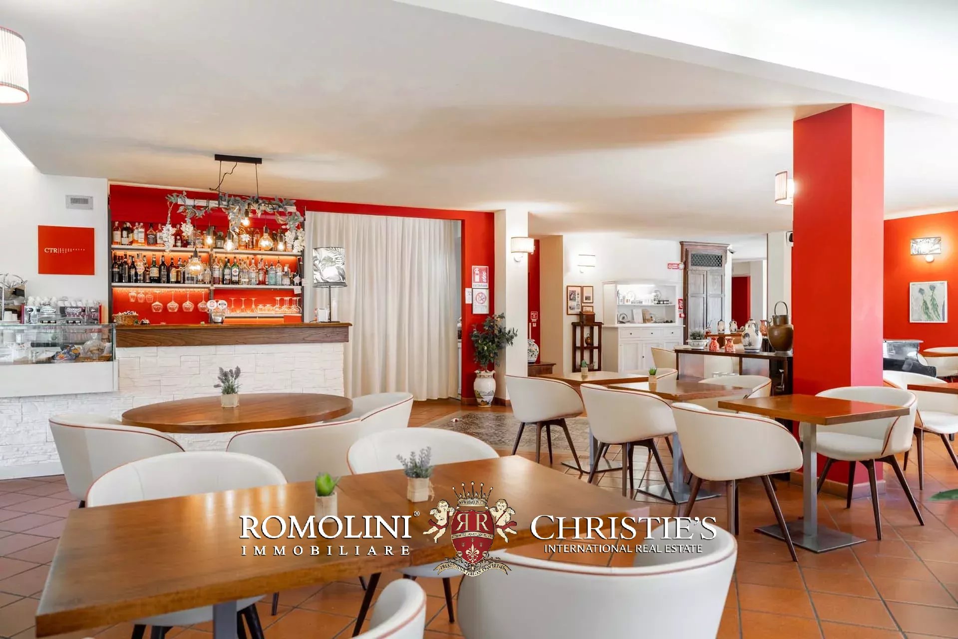 63 Bedroom Villa/Townhouse's Image 23