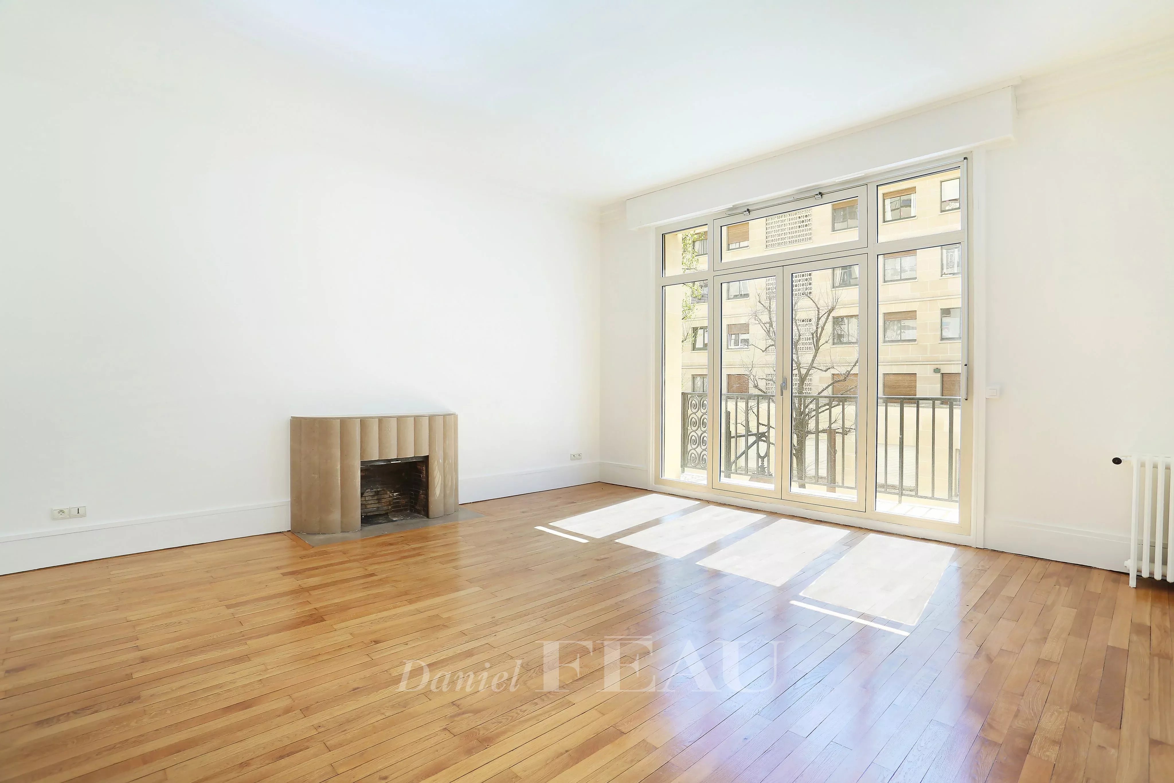 Rental Apartment Neuilly-sur-Seine