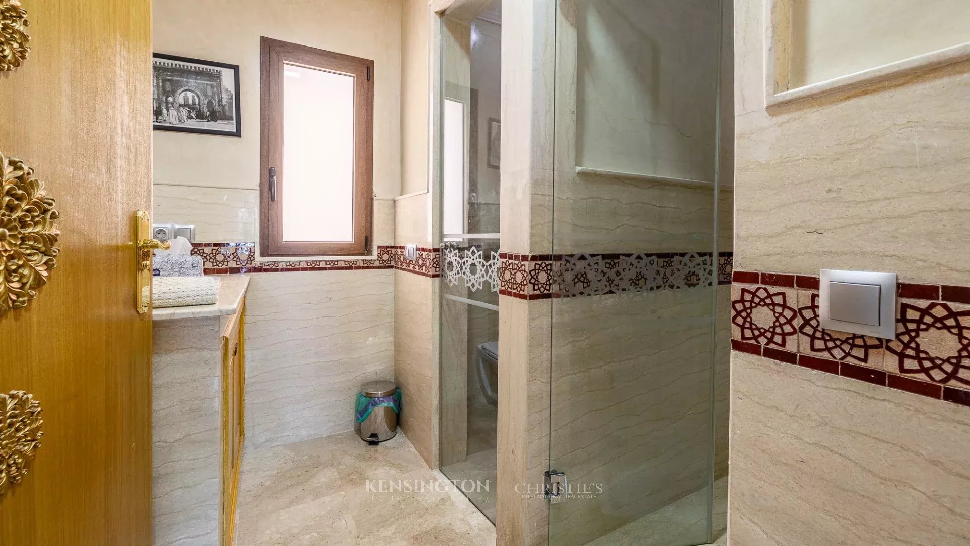 7 Bedroom Villa/Townhouse's Image 20