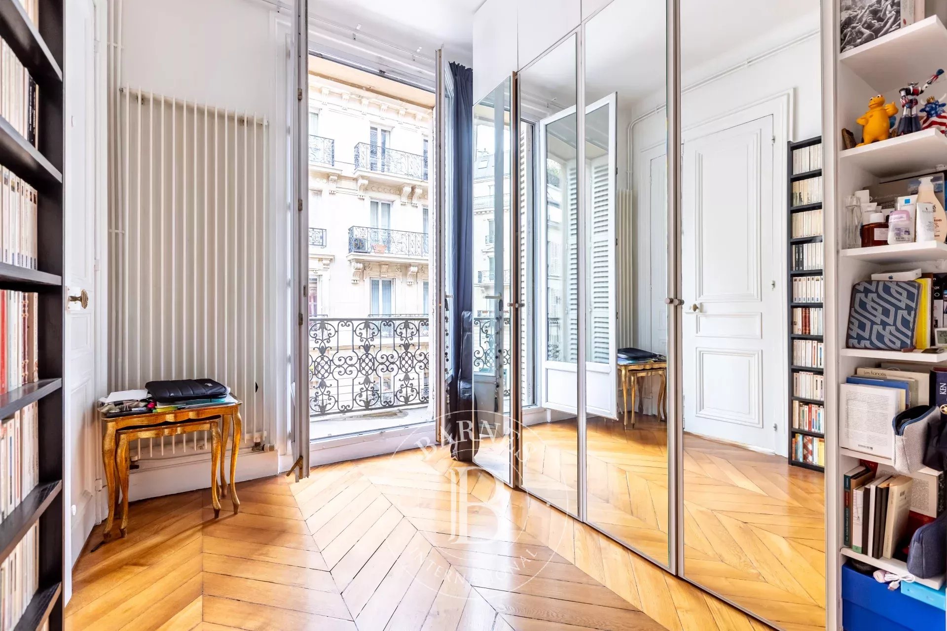 Daire Paris 8ème - picture 10